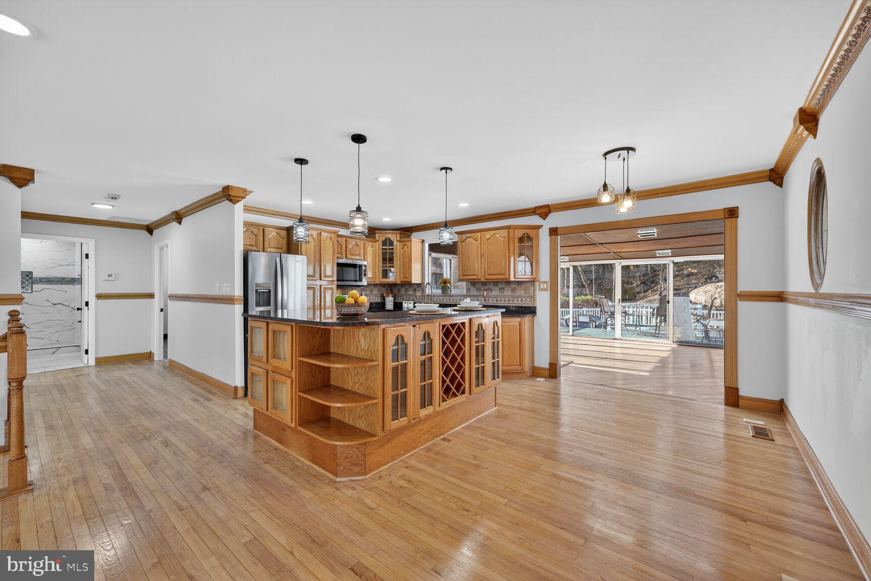 HILLCREST HEIGHTS - Residential