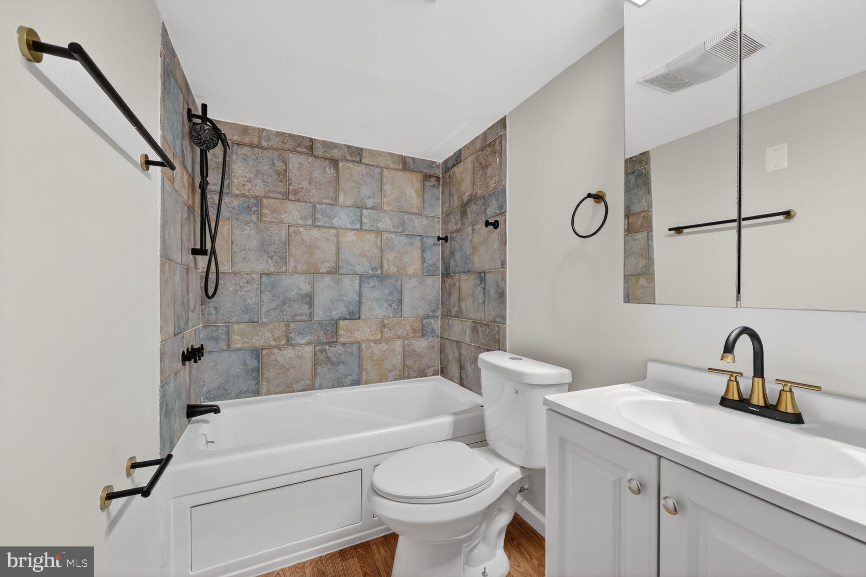 HILLCREST HEIGHTS - Residential