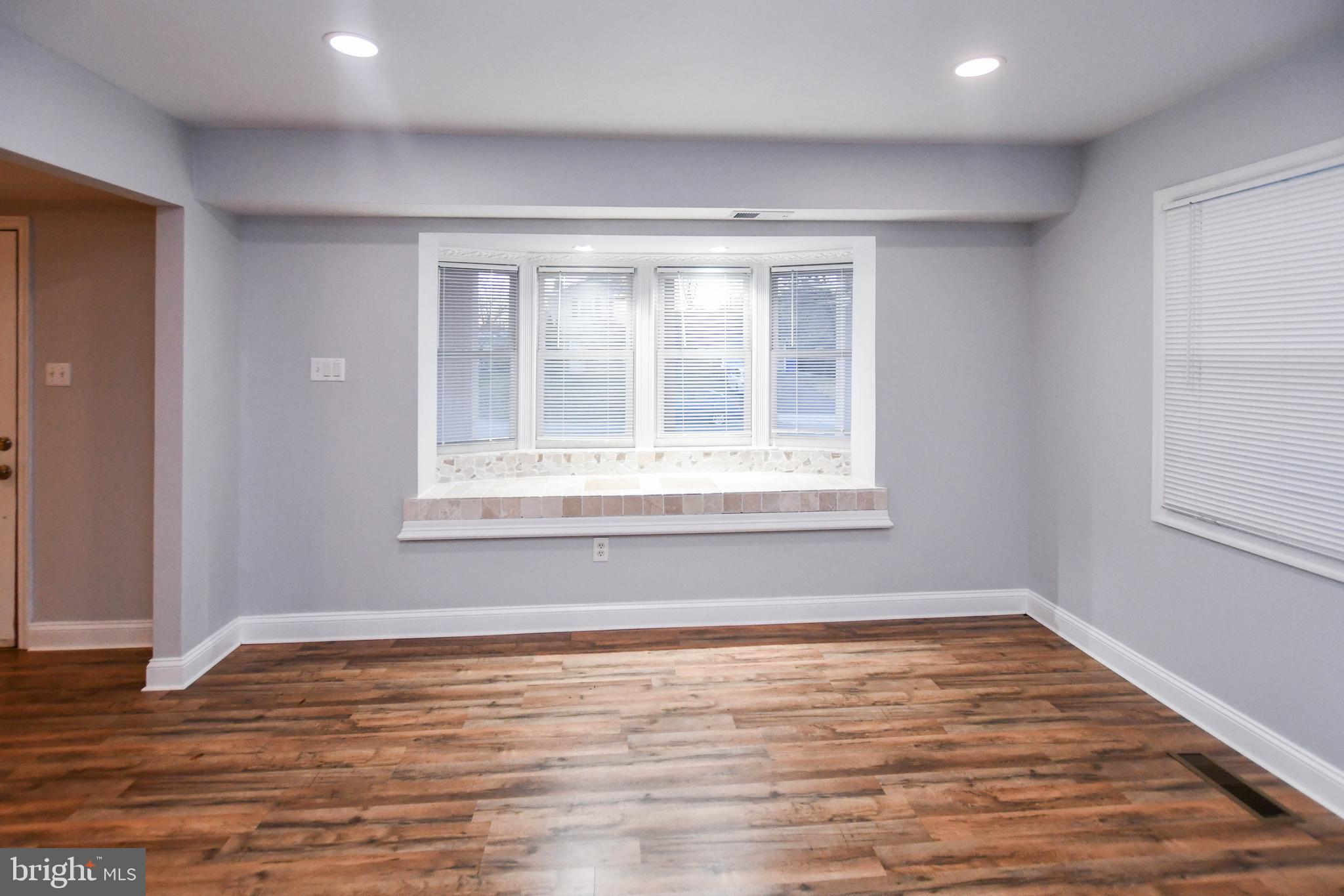 POINTER RIDGE AT COLLINGTON - Residential Lease