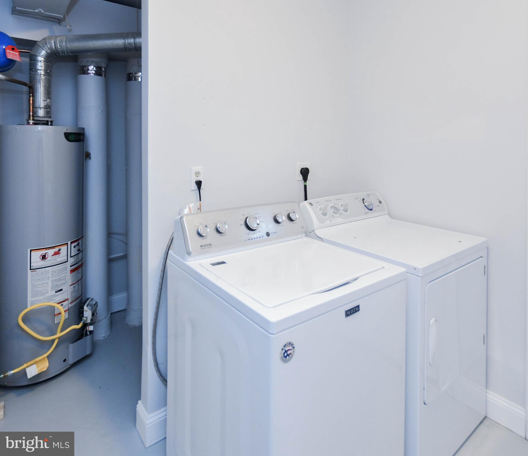 POINTER RIDGE AT COLLINGTON - Residential Lease