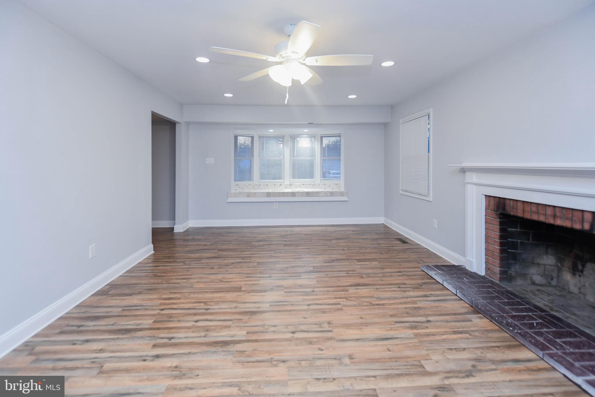 POINTER RIDGE AT COLLINGTON - Residential Lease