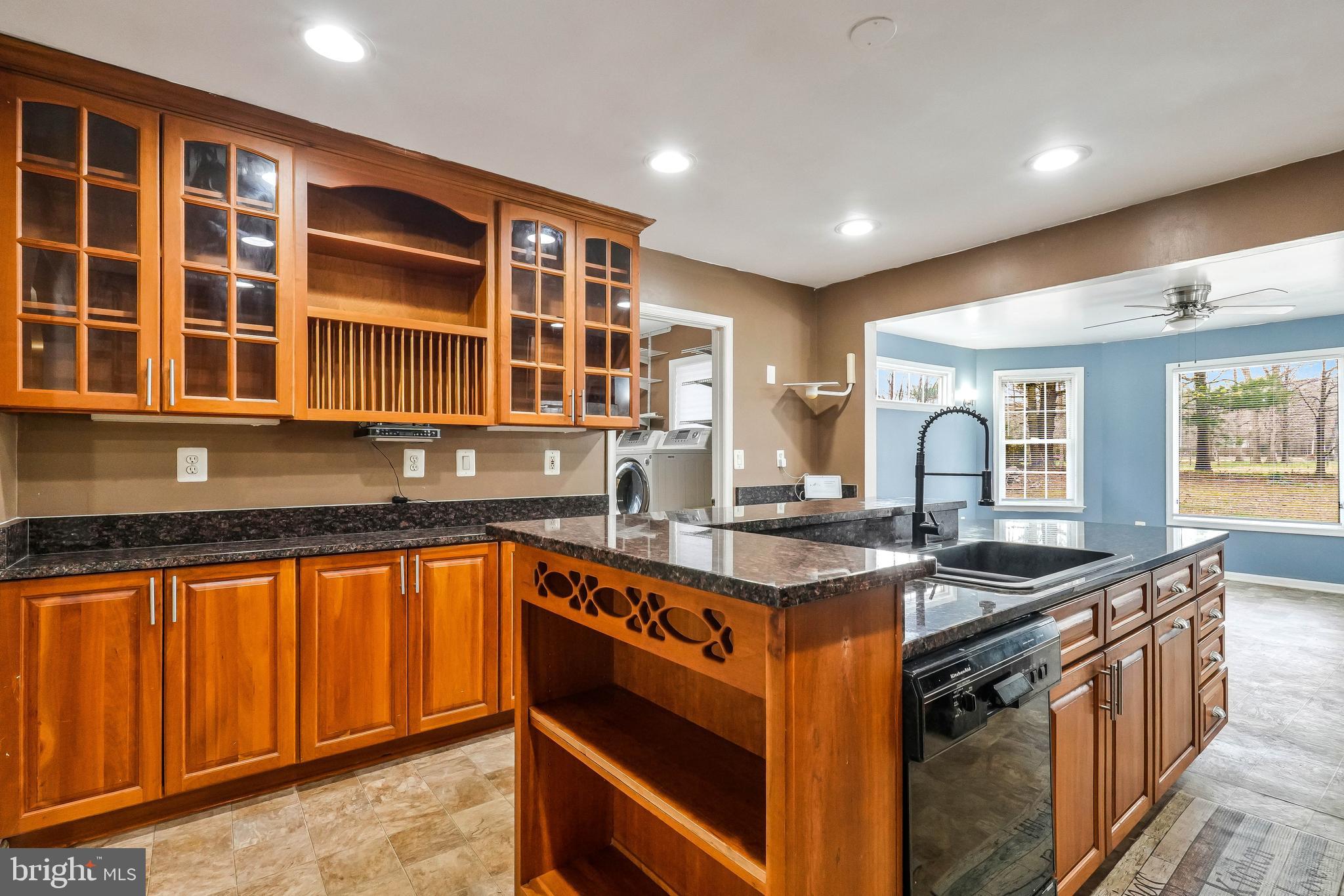 HOMELAND - Residential