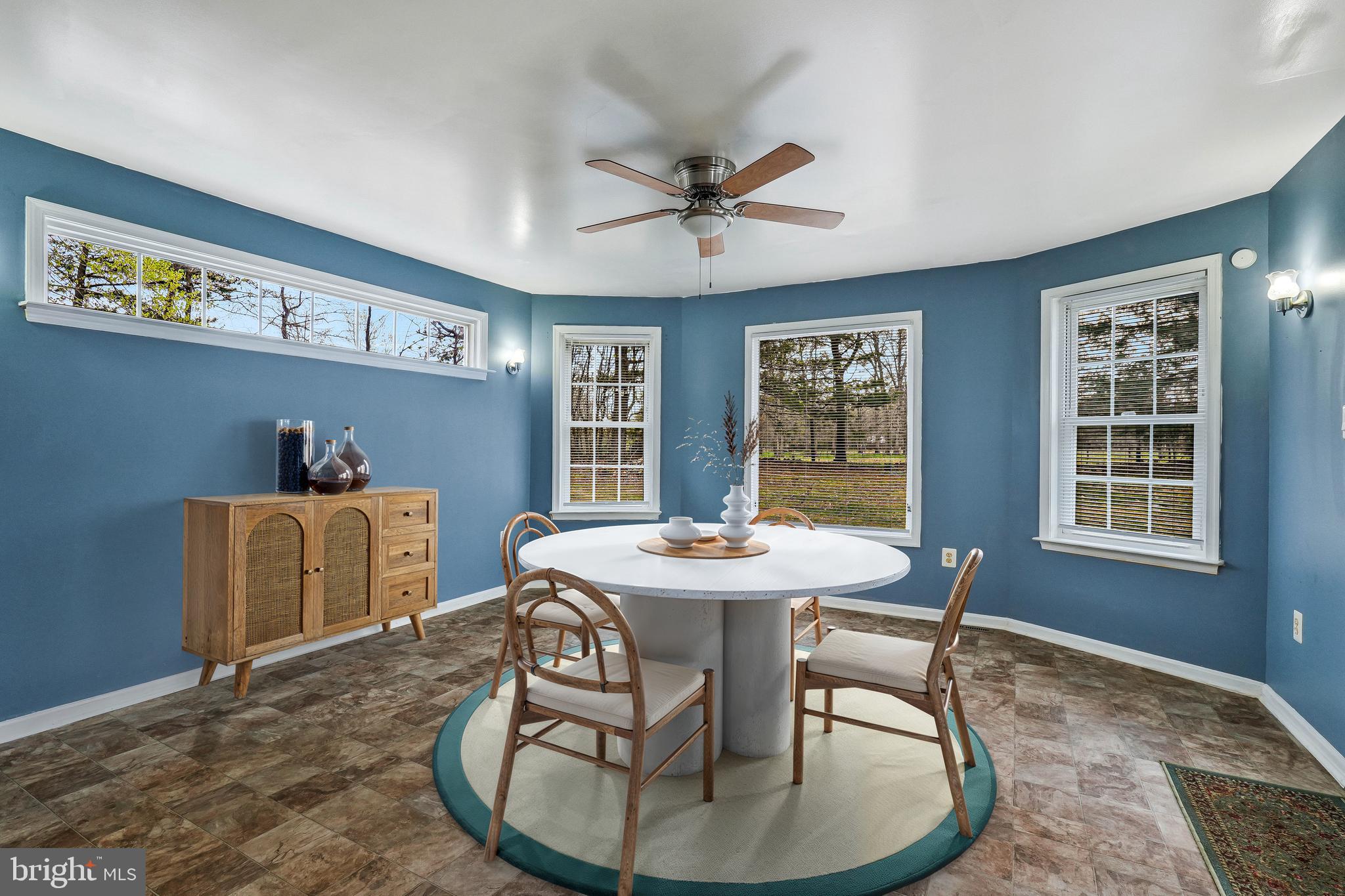 HOMELAND - Residential