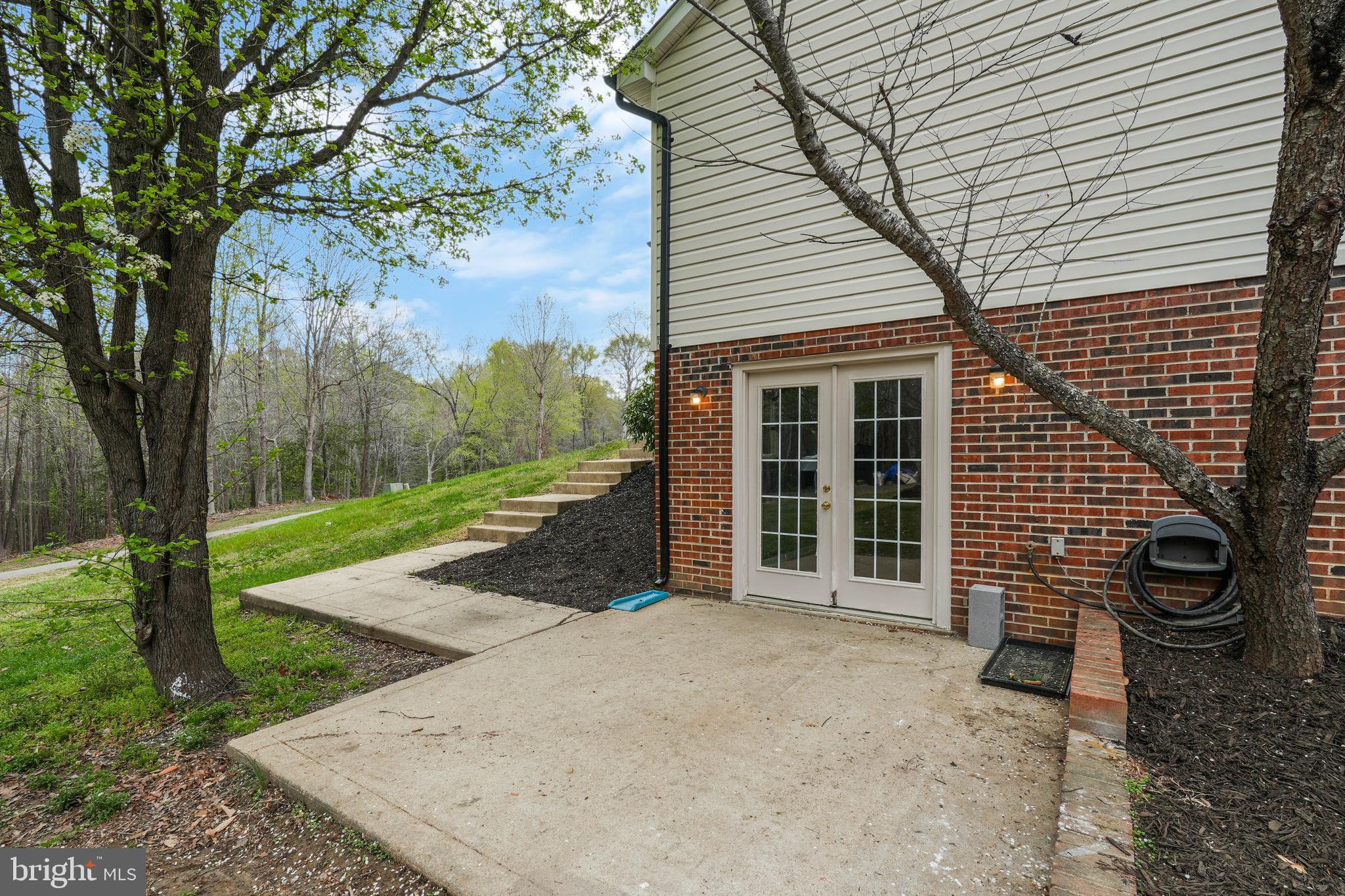 HOMELAND - Residential