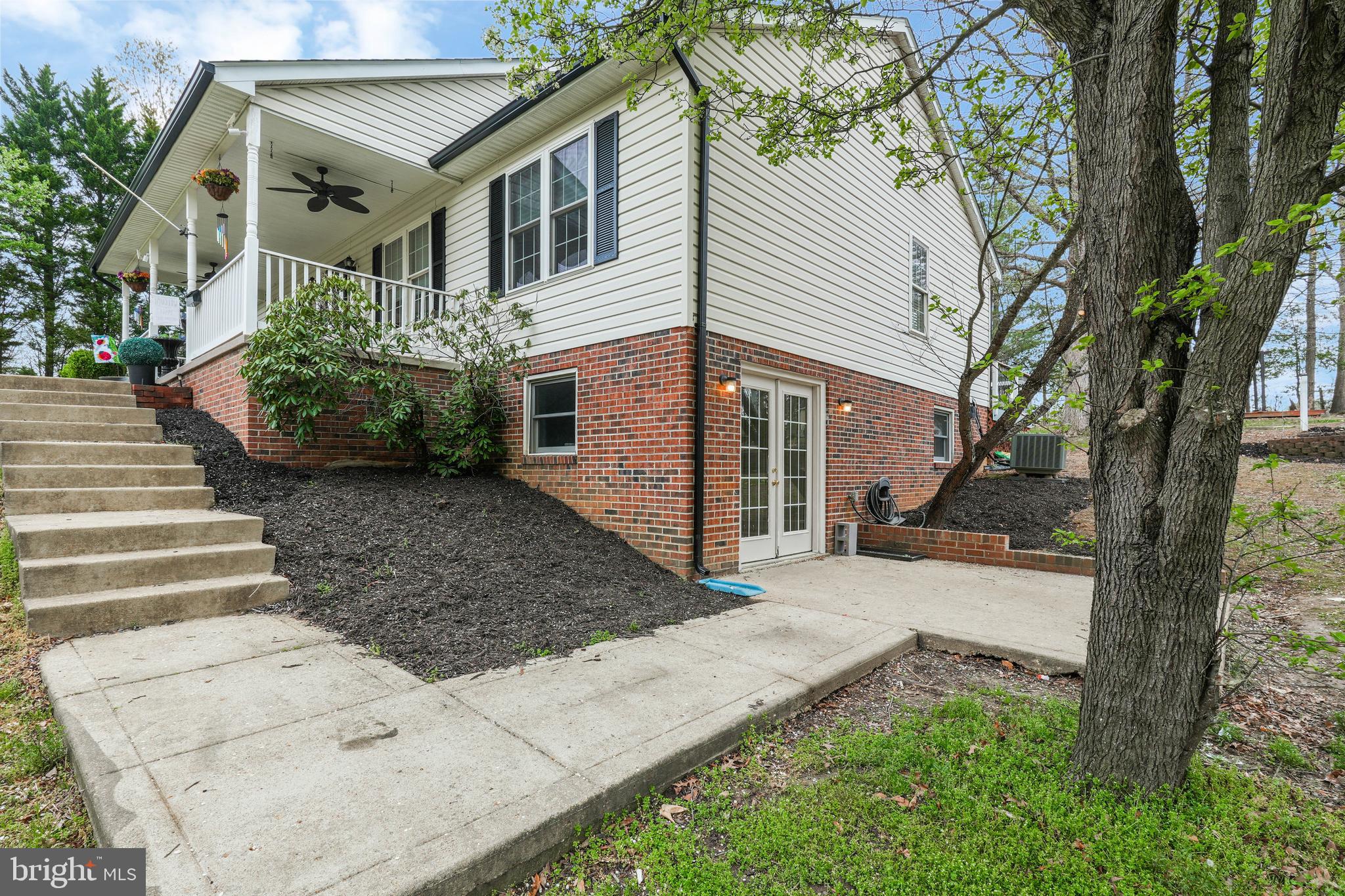 HOMELAND - Residential