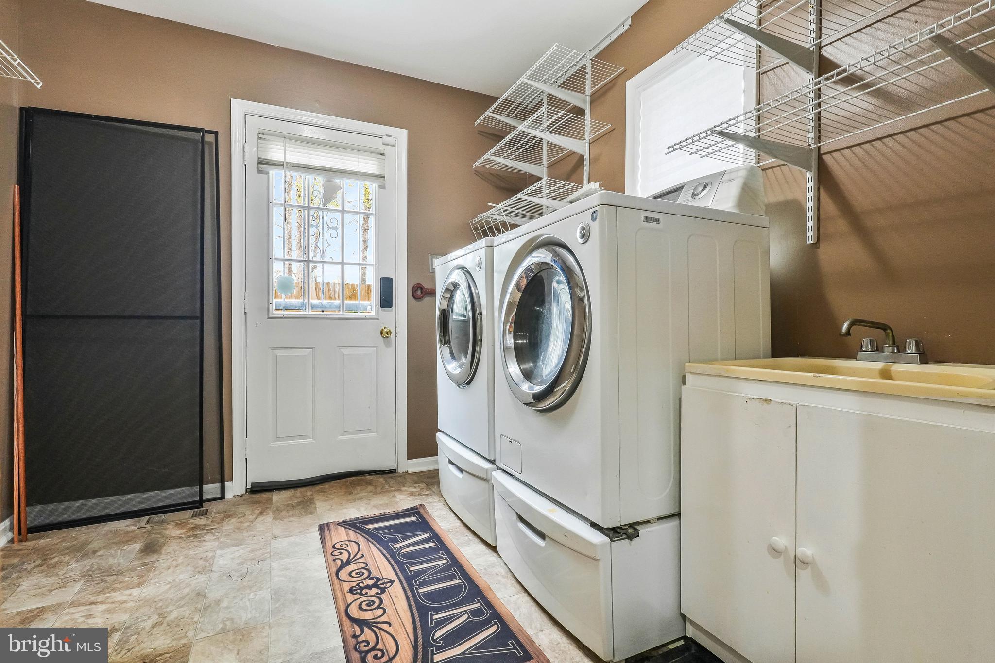 HOMELAND - Residential