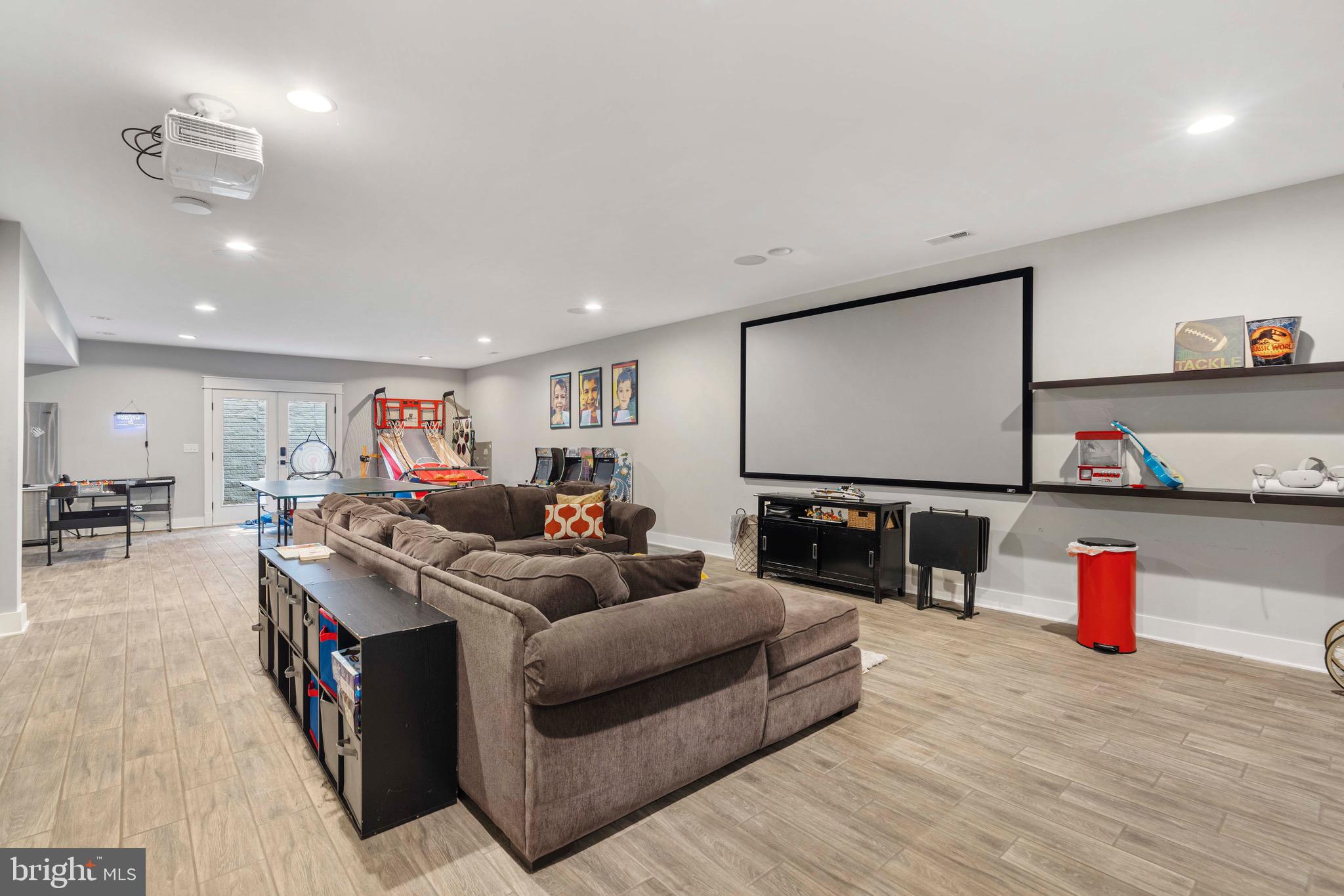 WESTMORE GARDENS - Residential