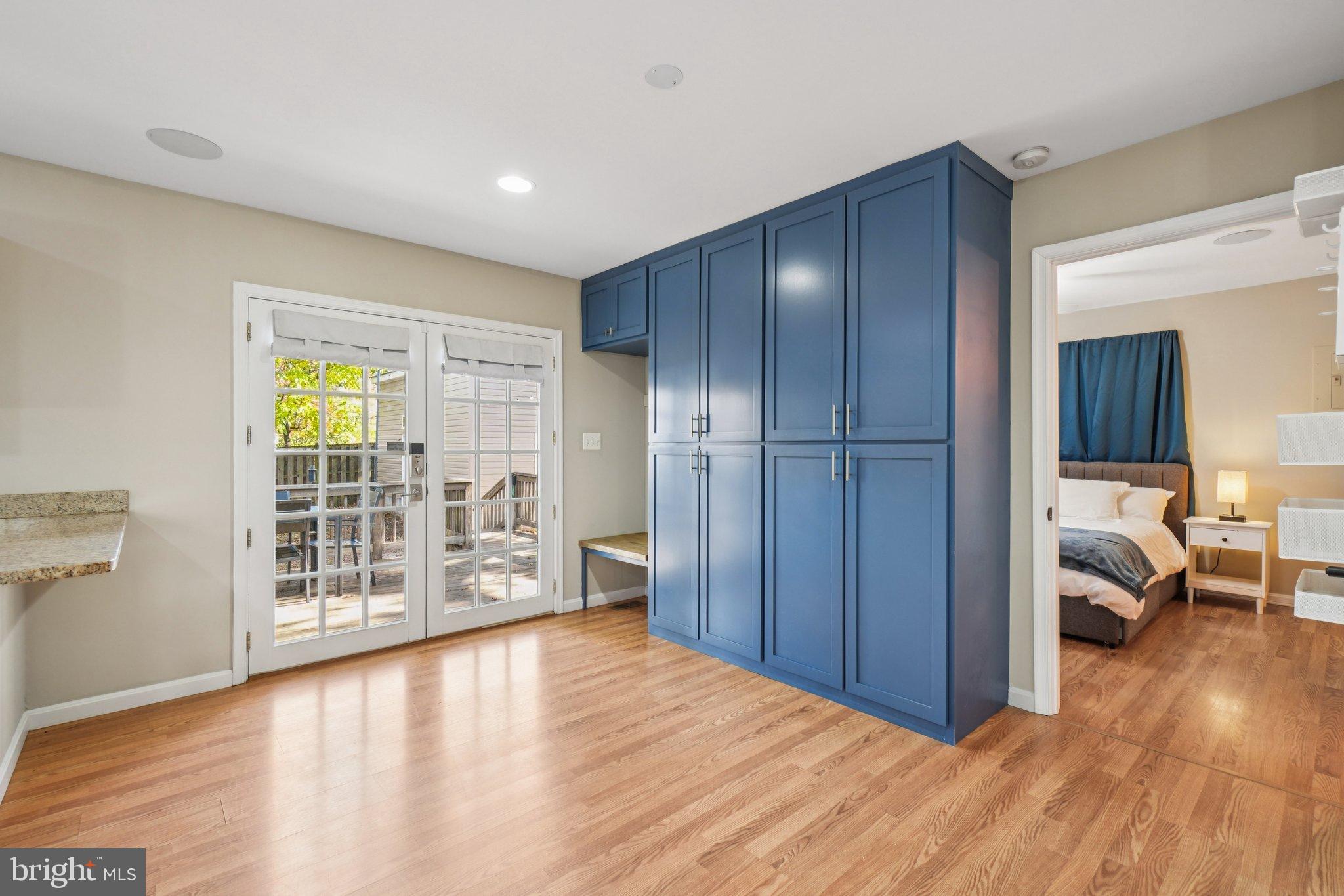 WESTMORE - Residential