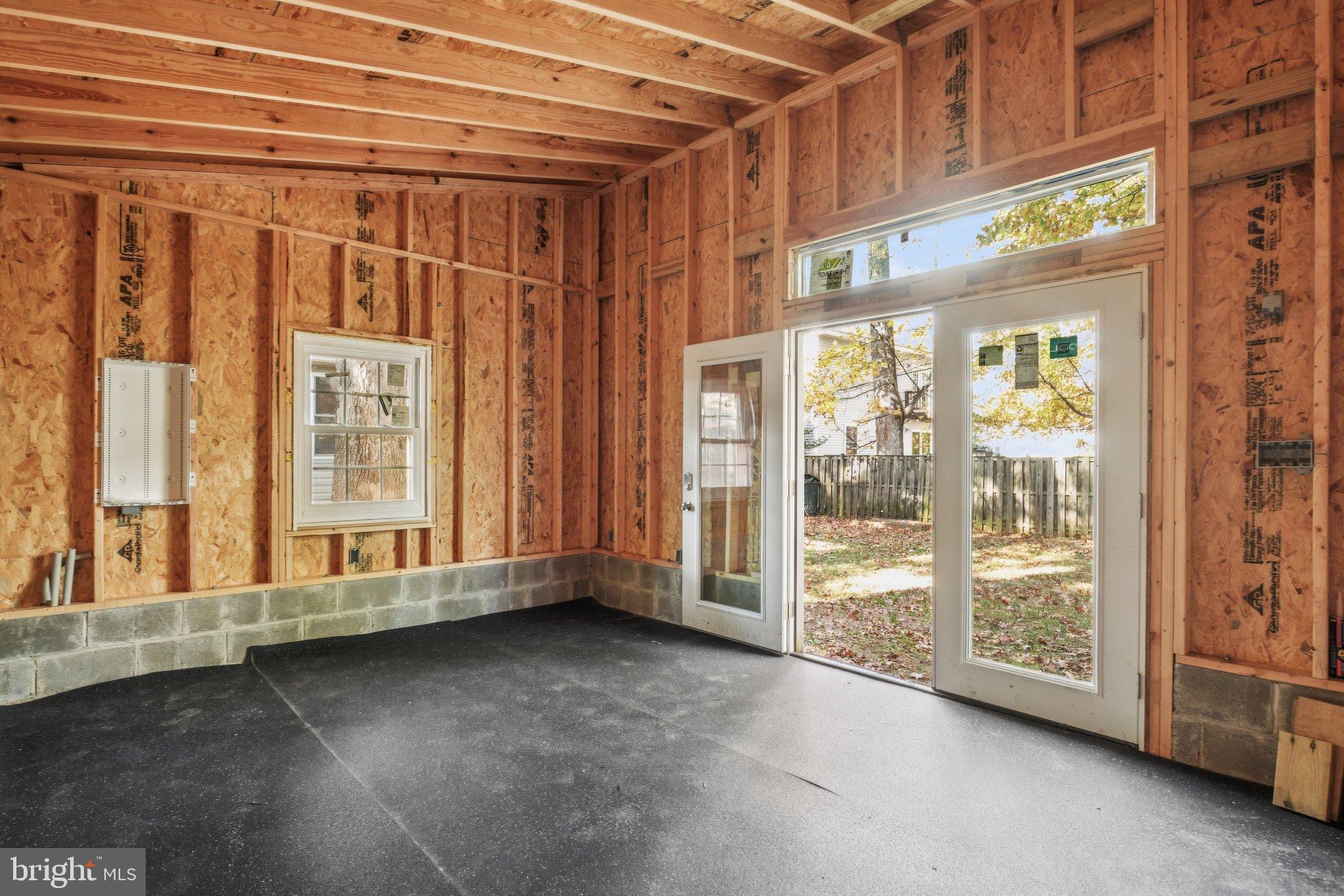 WESTMORE - Residential