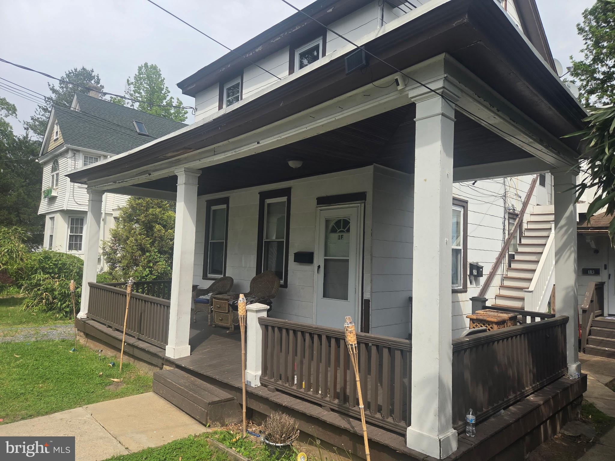 112 LAUREL STREET