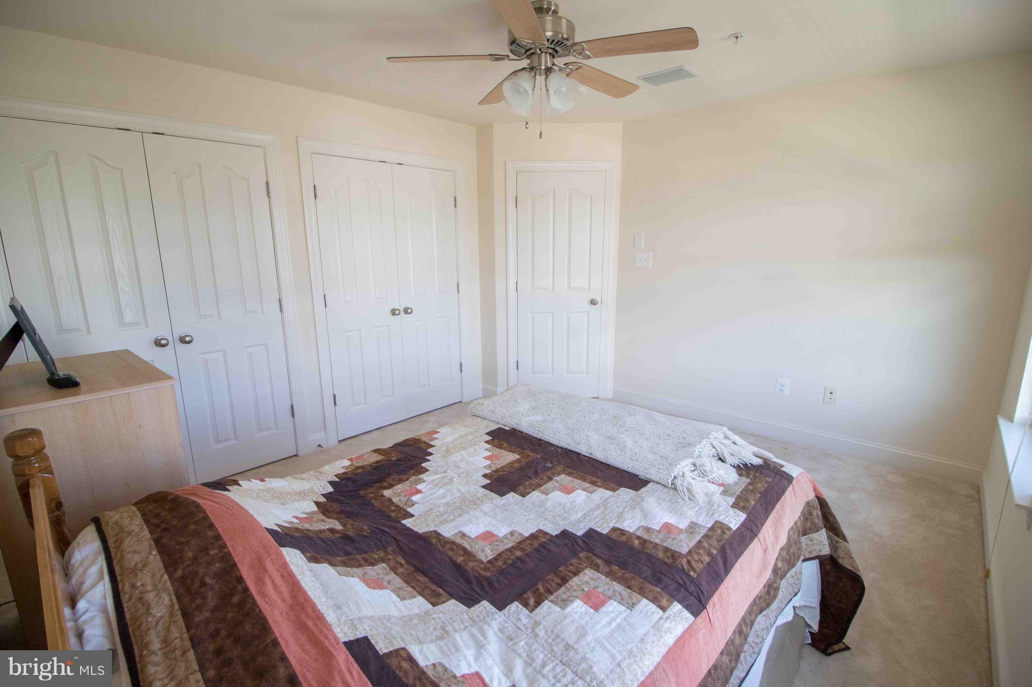 BROAD CREEK - Residential