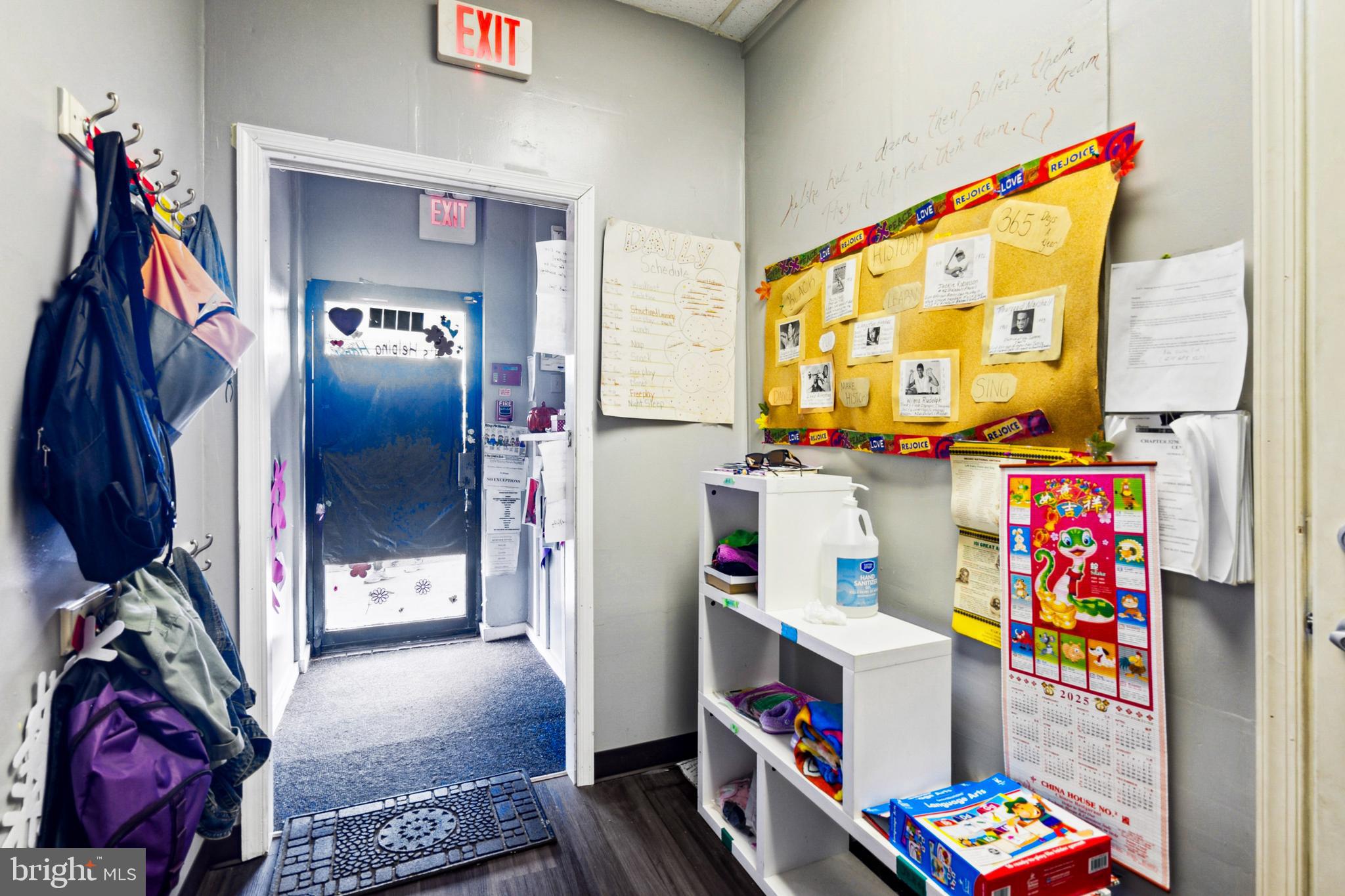 PHILADELPHIA (SOUTHWEST) - Commercial Sale