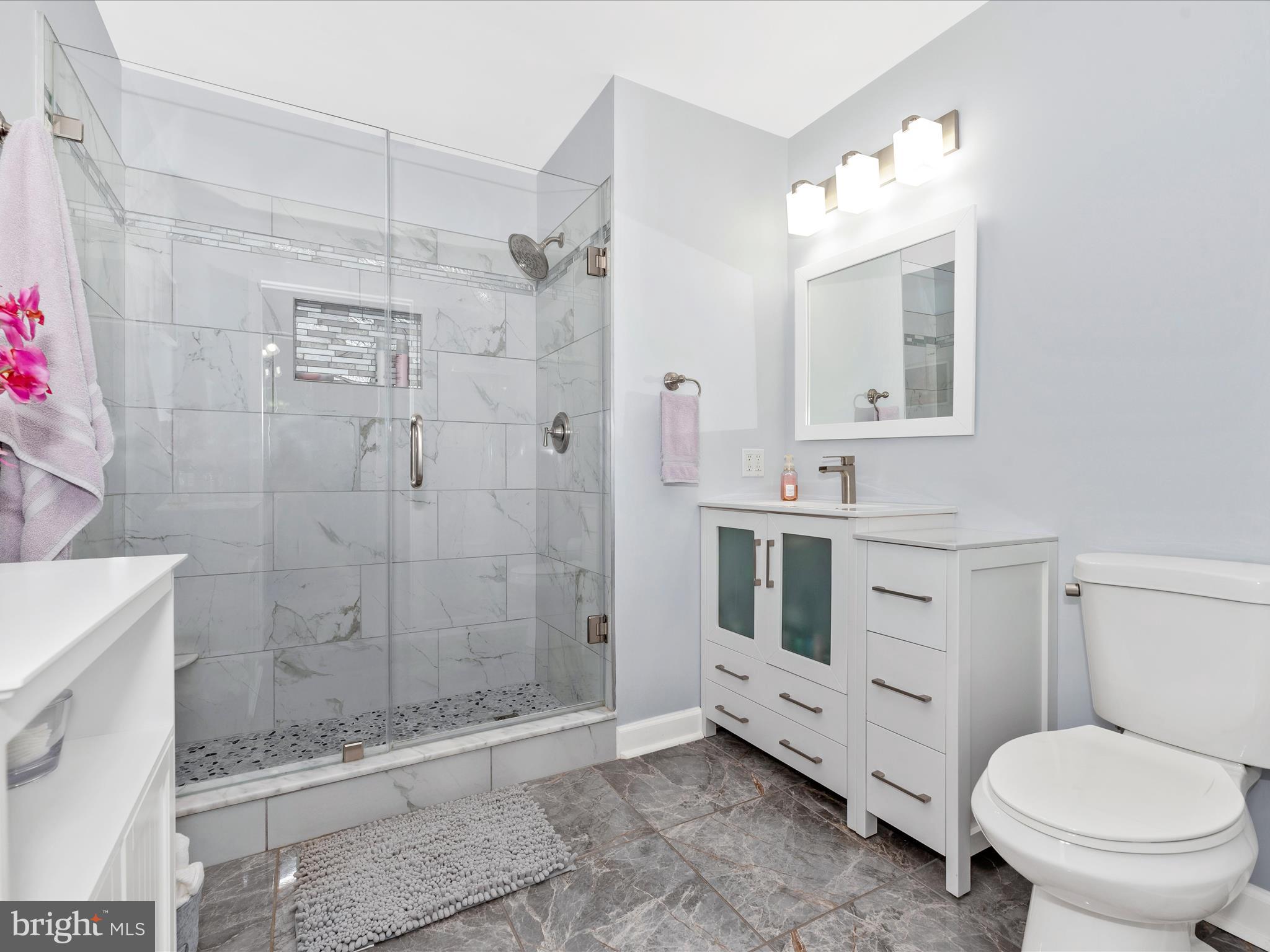 WINIFRED MANOR - Residential