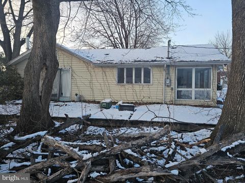 Photo of 1054 Water Gap Lane, DAUPHIN, PA 17018 (MLS # PADA2056922)