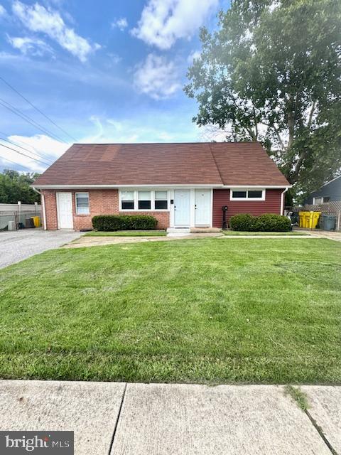 RENOVATED!!! SPACIOUS 4 BEDROOM AND 2 FULL BATHS!!! NEW FLOORING!!! FRESHLY PAINTED!!! LARGE LIVING ROOM!! DINING AREA!!! UPDATED KITCHEN WITH BEAUTIFUL GRANITE COUNTERTOPS!!! SUPER LARGE FAMILY ROOM OPENS TO BACKYARD!!! TWO COMPLETELY REMODELED BATHROOMS!!! NO PETS!! NO SMOKING!! THERE IS A MONTHLY UTILITY CHARGE OF $300 WHICH COVERS ALL UTILITIES INCLUDING HEAT, AC, ELECTRIC, WATER AND LAWN CARE!!