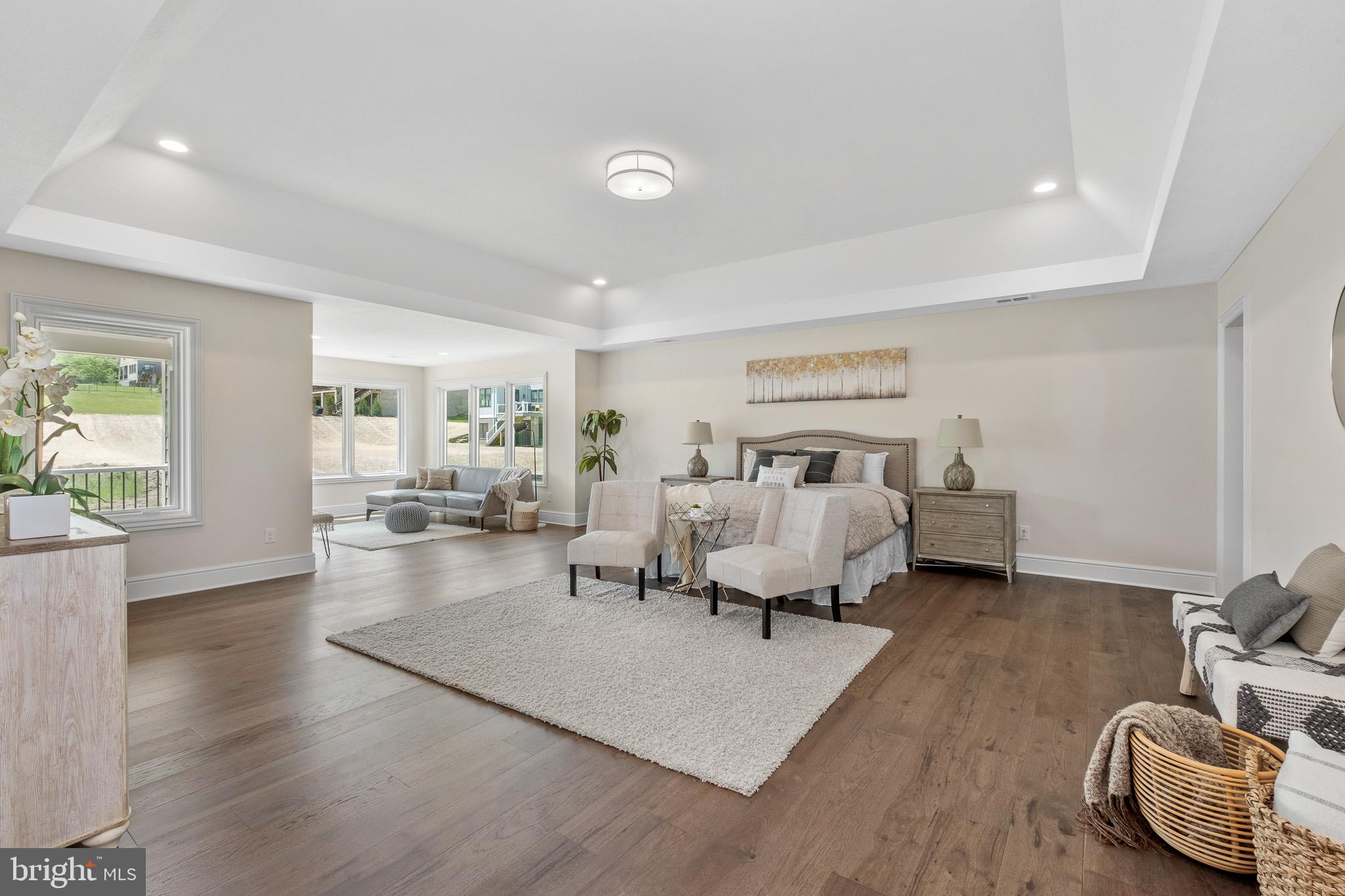 OAKWOOD - Residential