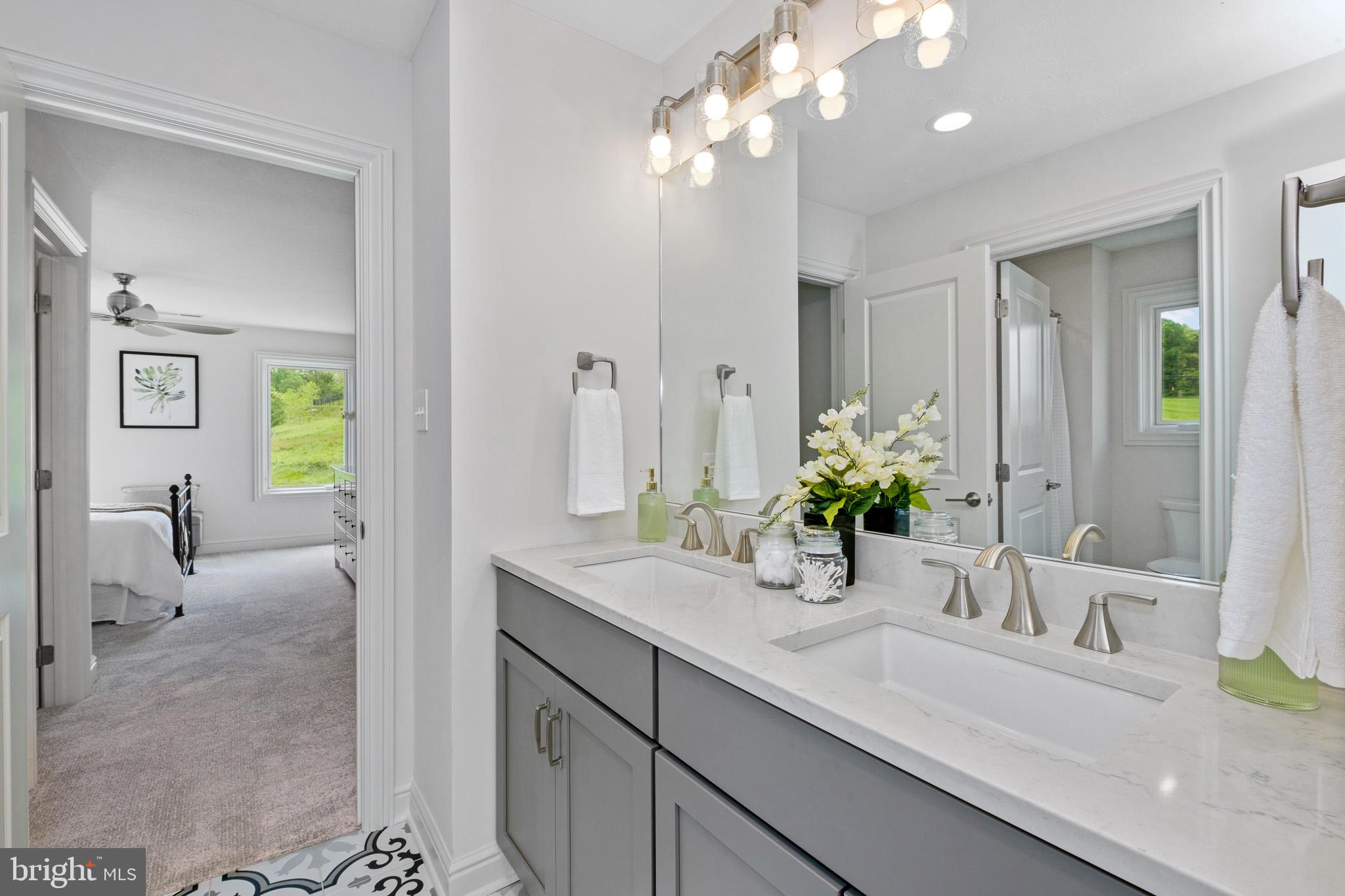 OAKWOOD - Residential