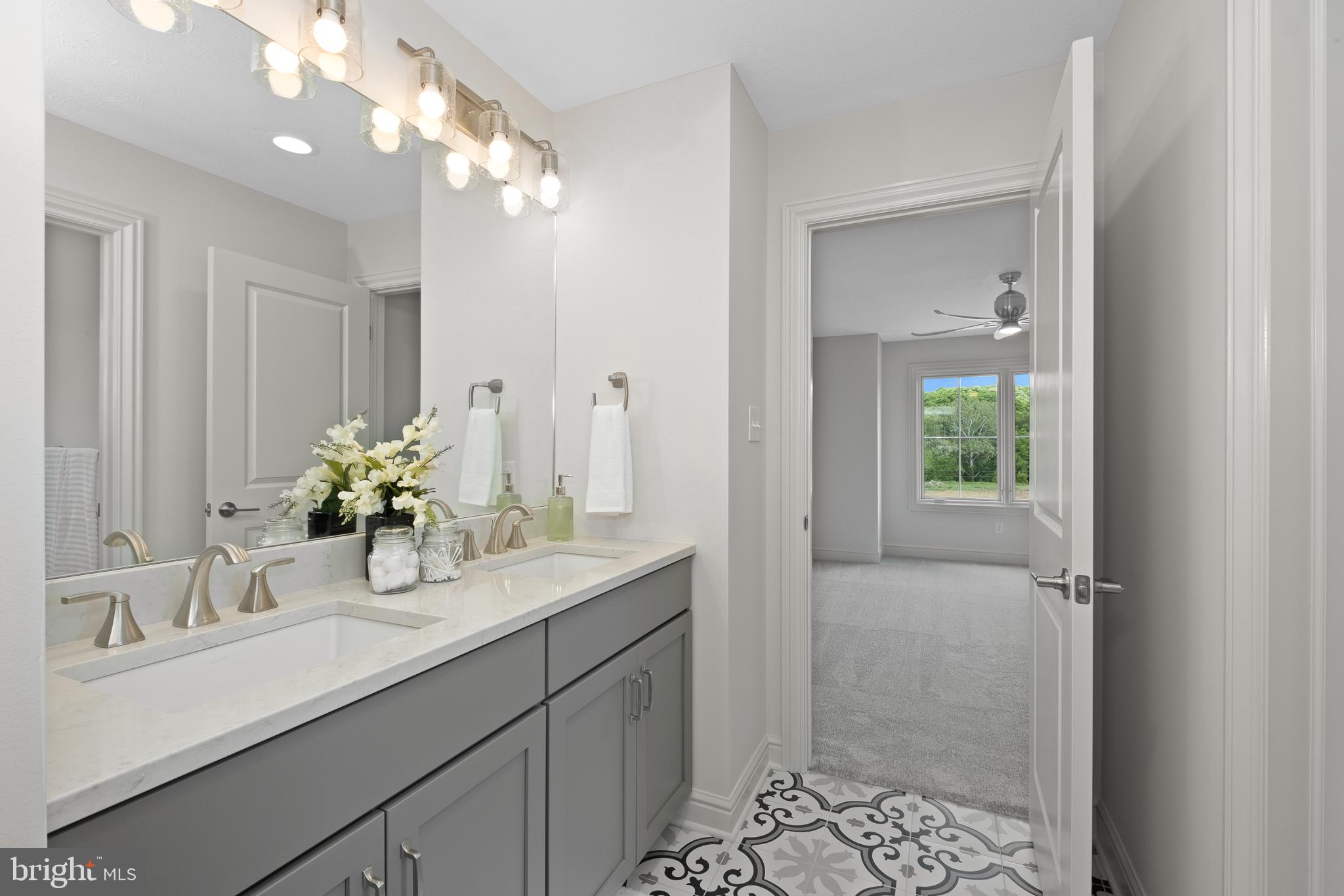 OAKWOOD - Residential