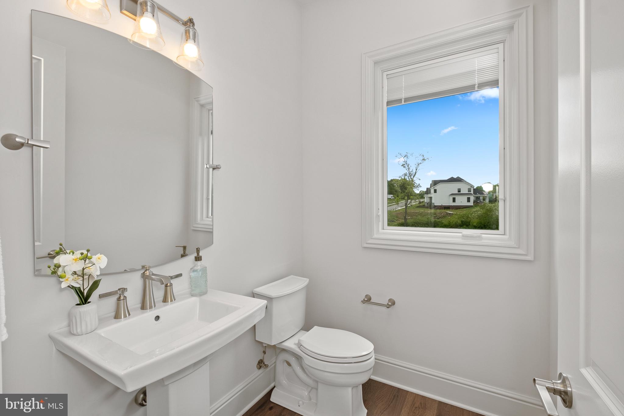 OAKWOOD - Residential