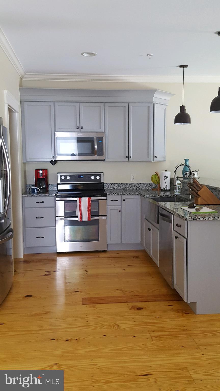 HISTORIC DISTRICT - Residential Lease