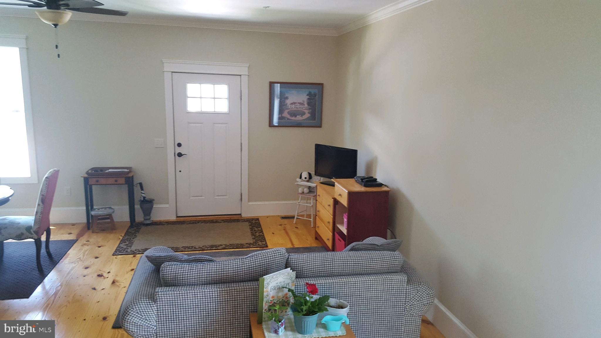 HISTORIC DISTRICT - Residential Lease