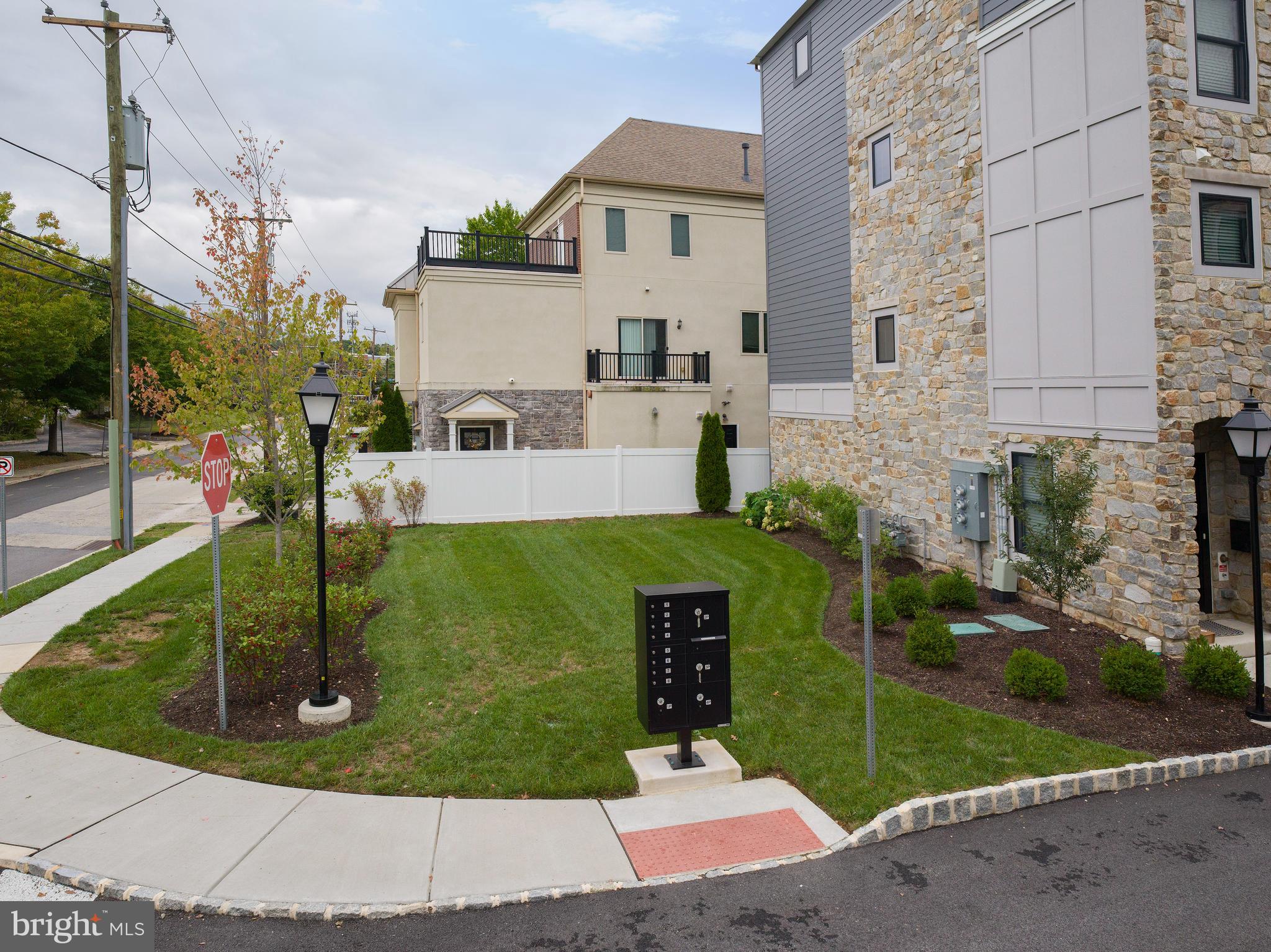 BROWNSTONES AT BERKLEY - Residential