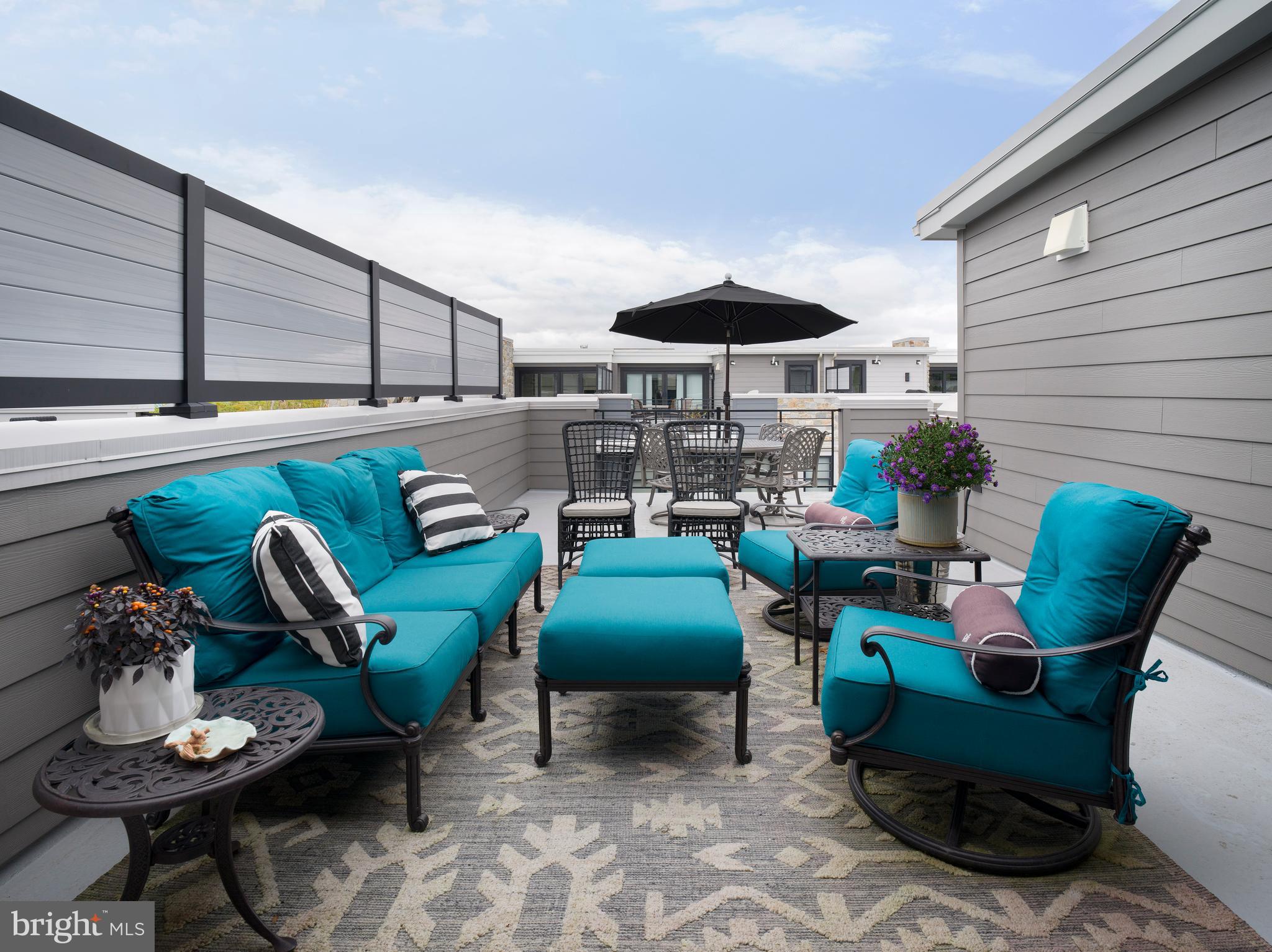 BROWNSTONES AT BERKLEY - Residential