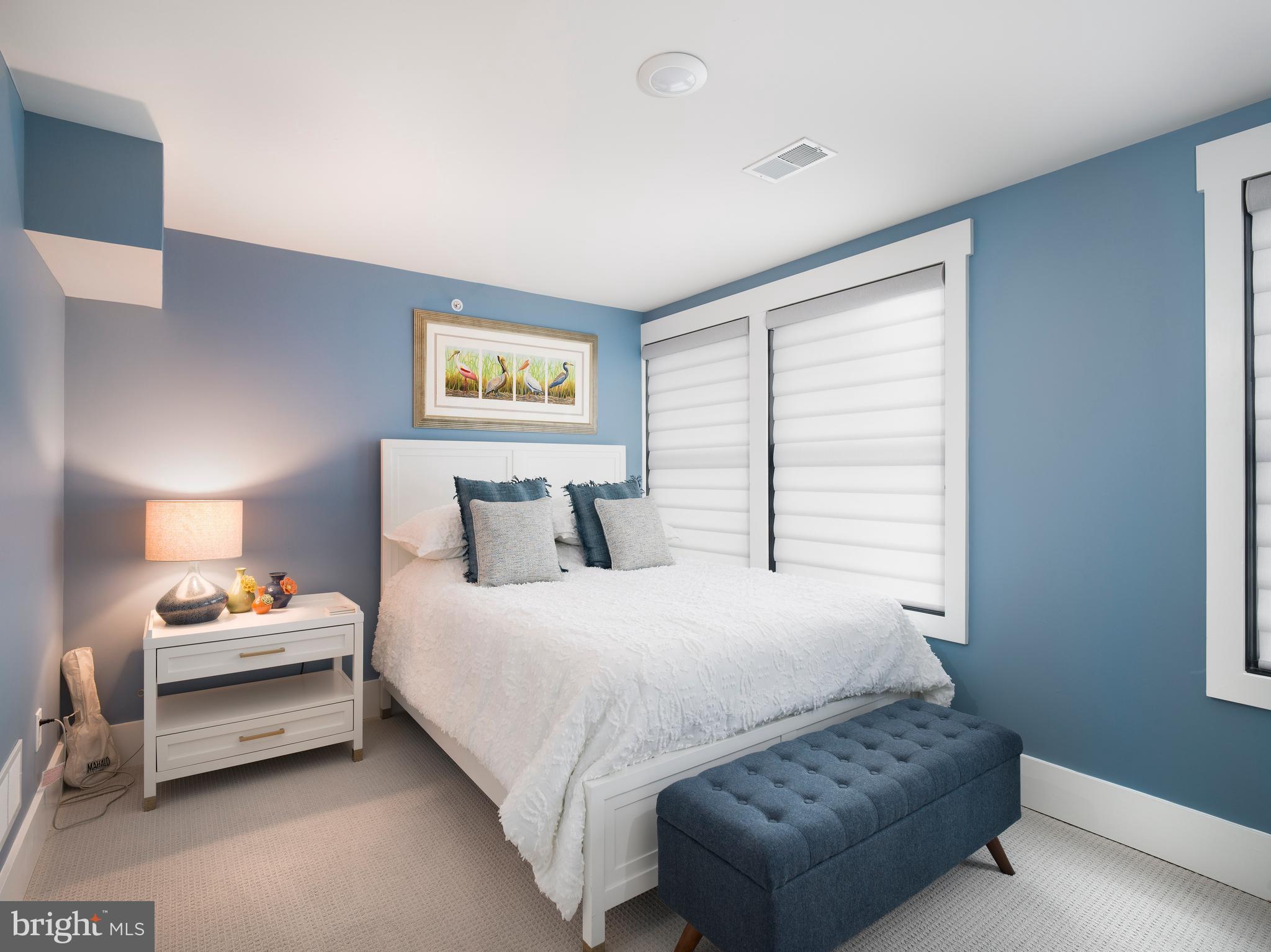 BROWNSTONES AT BERKLEY - Residential