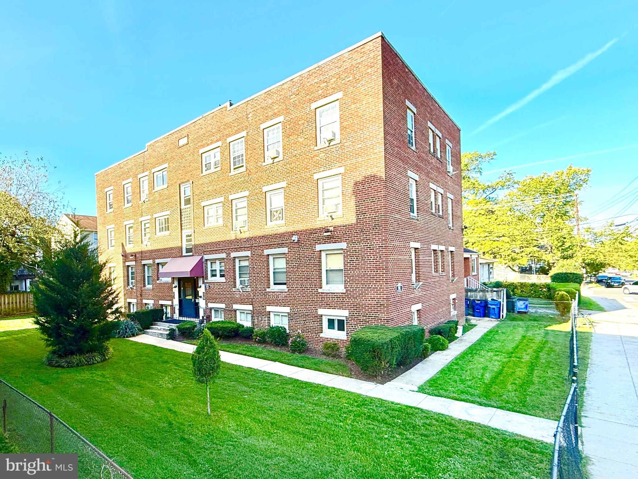 MARSHALL HEIGHTS - Residential Income