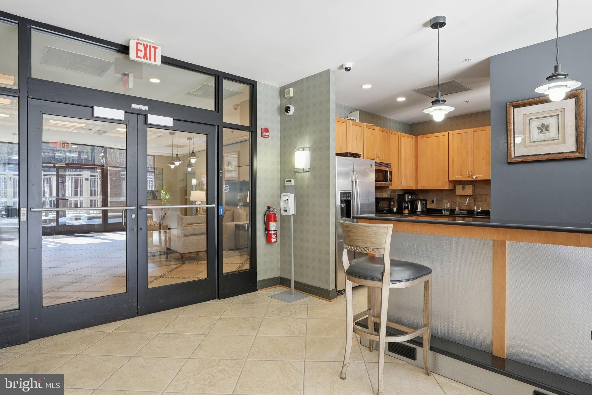 RESIDENCES AT STATION SQUARE - Residential