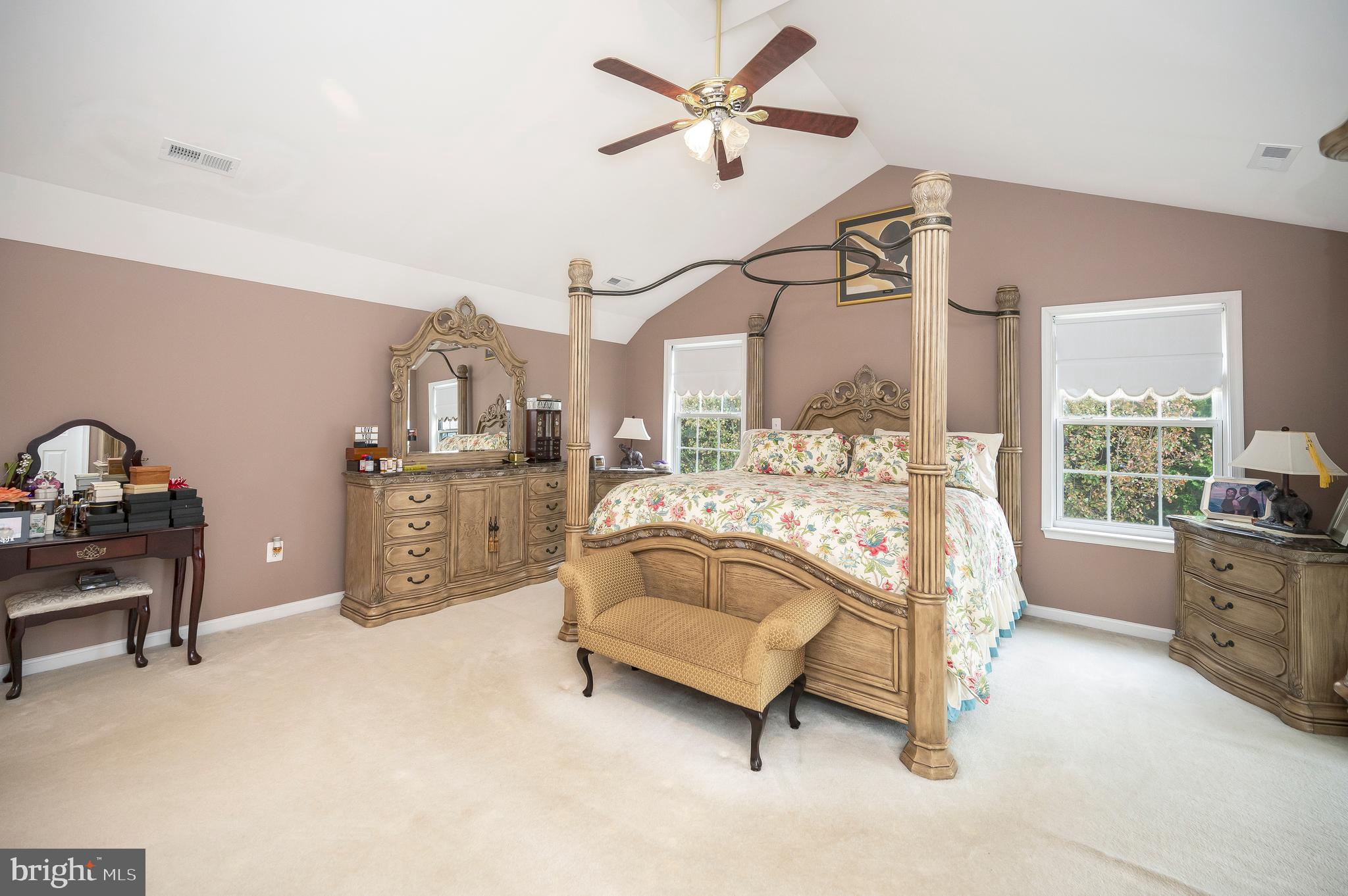 HERITAGE HILLS - Residential