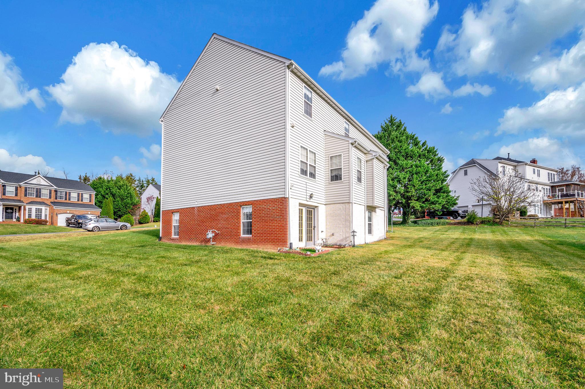 HERITAGE HILLS - Residential