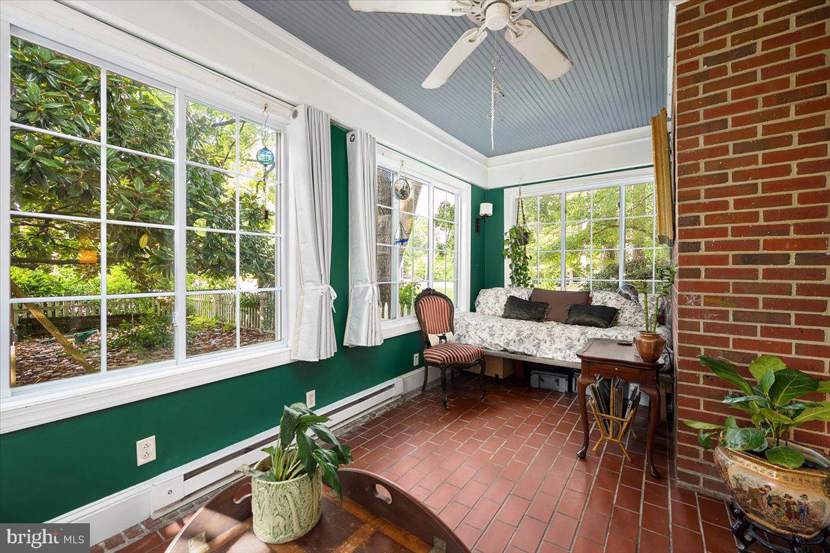 HUNTING PARK - Residential