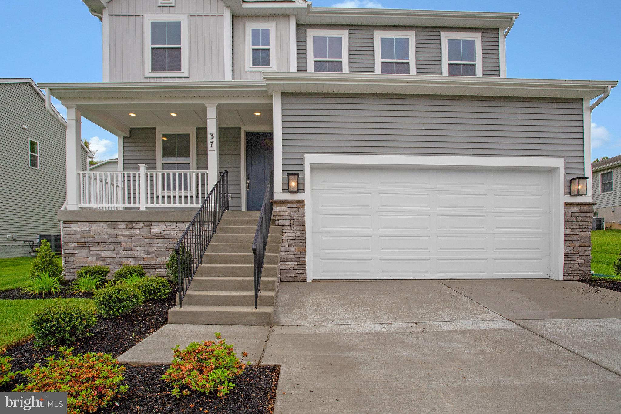 NORTHWOODS - Residential