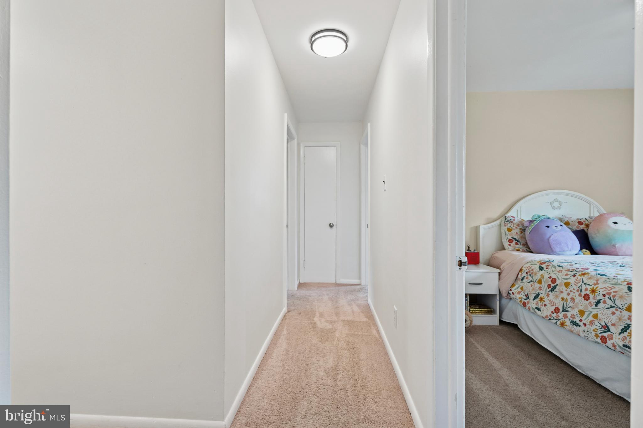 HILLSIDE - Residential