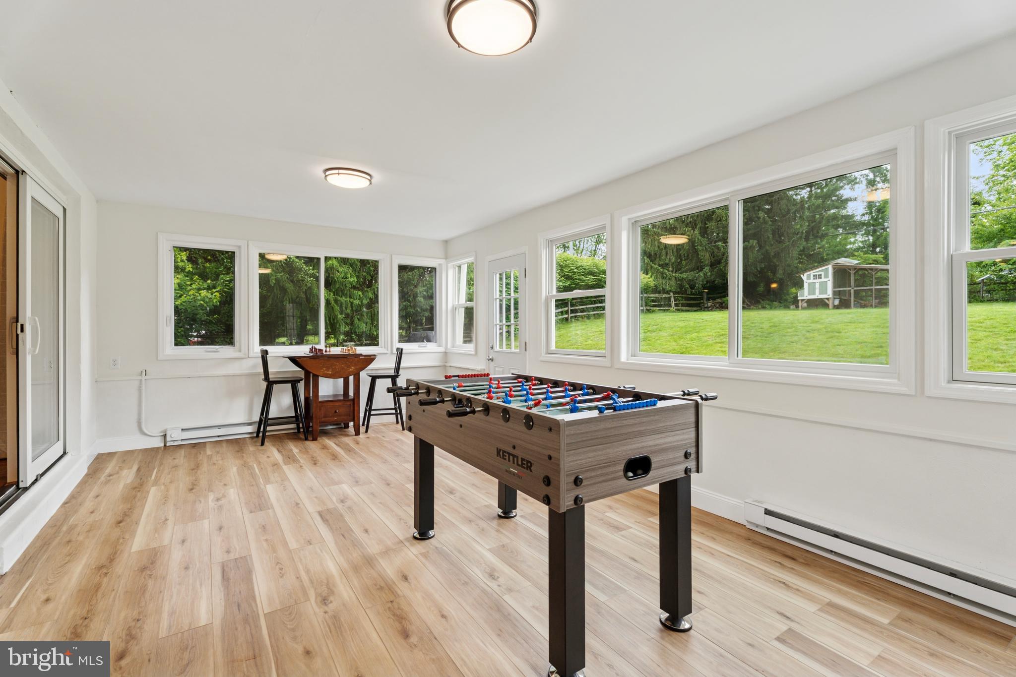 HILLSIDE - Residential