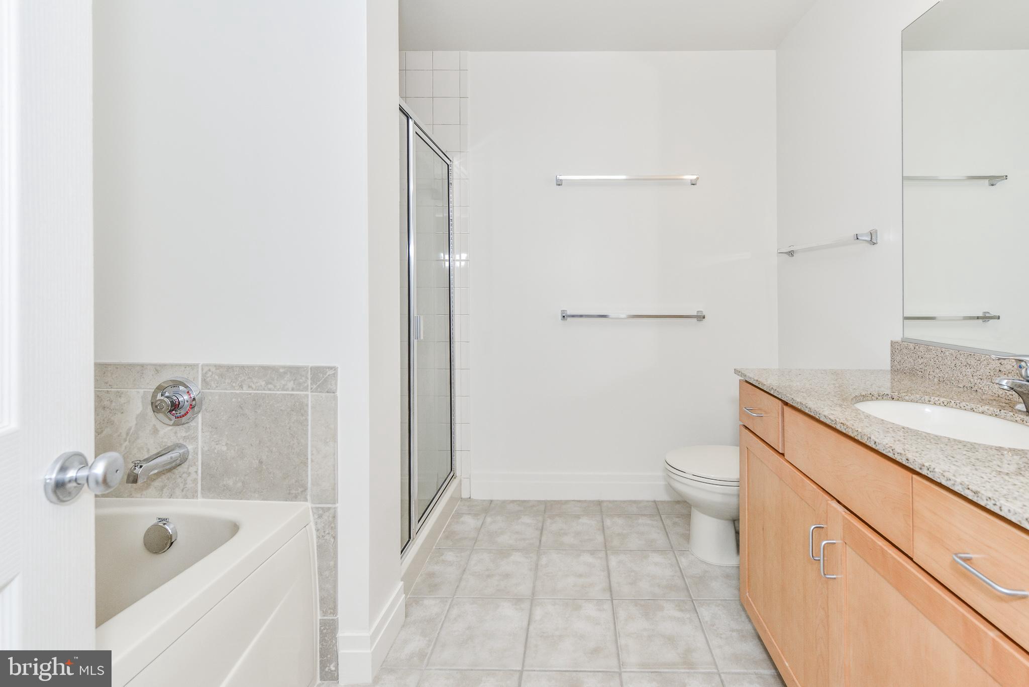 STATION SQUARE - Residential Lease