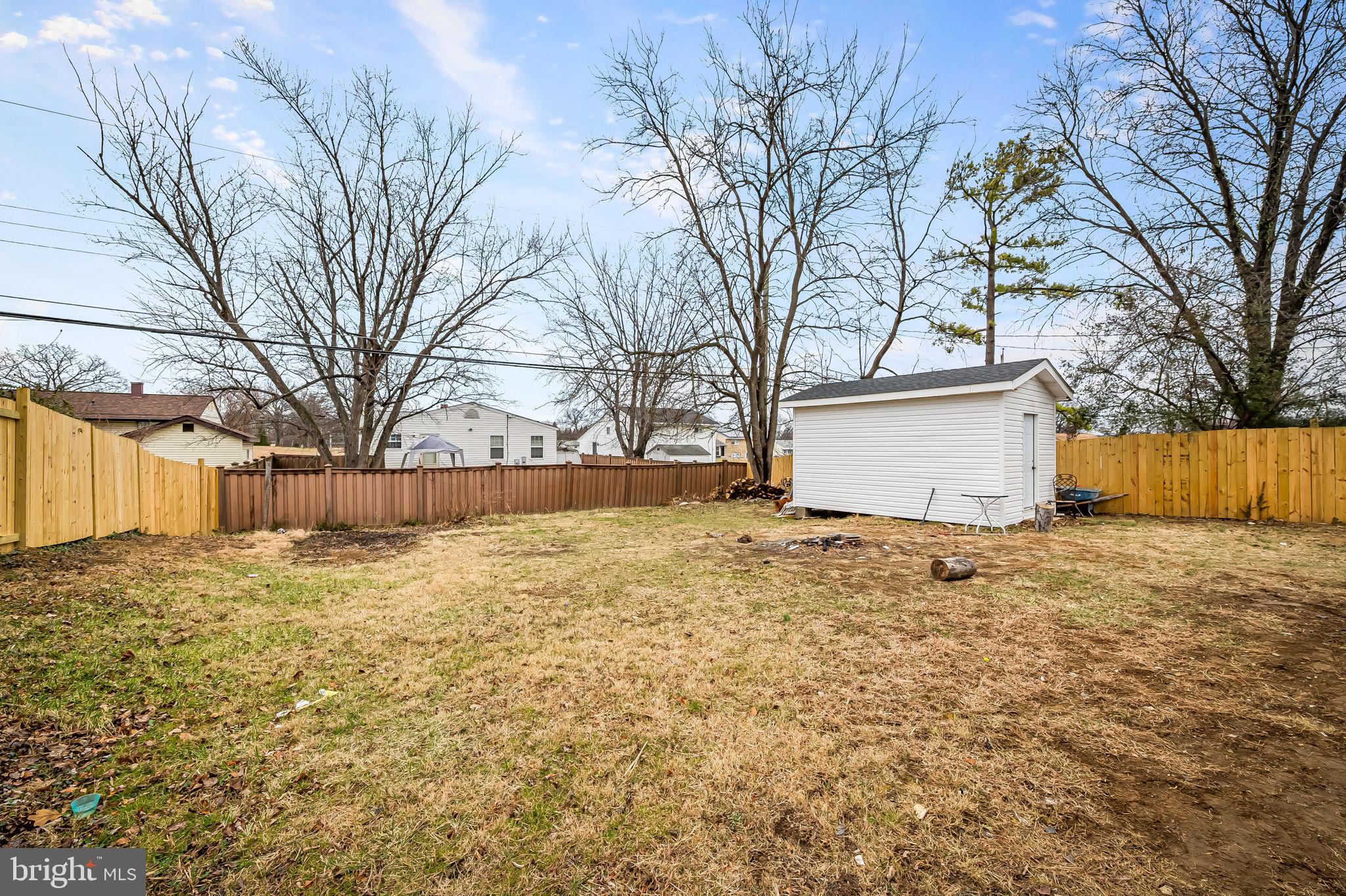 WINDSOR MILL - Residential