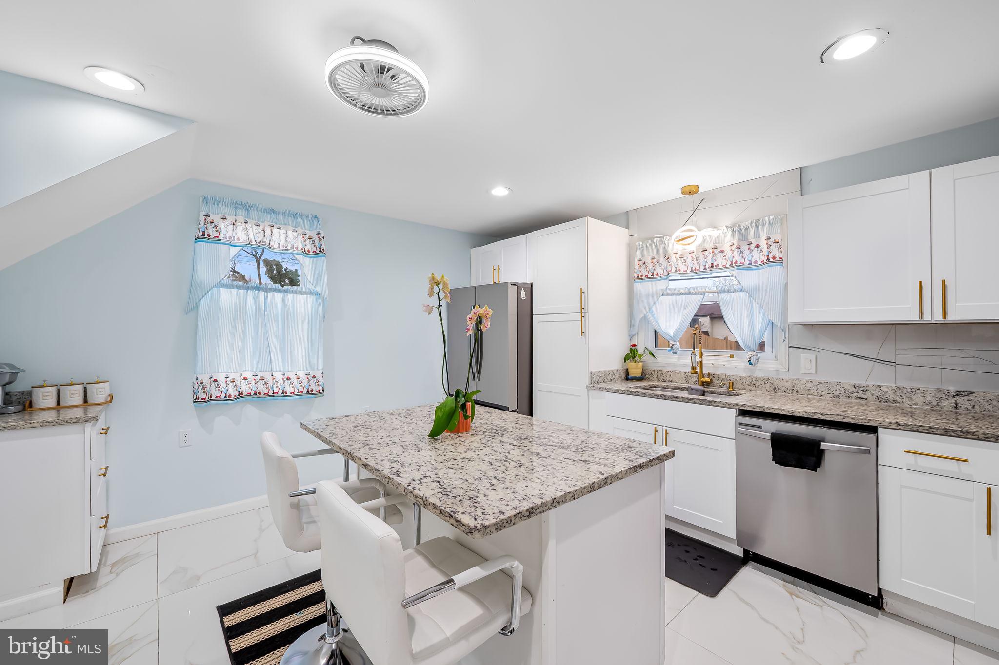 WINDSOR MILL - Residential