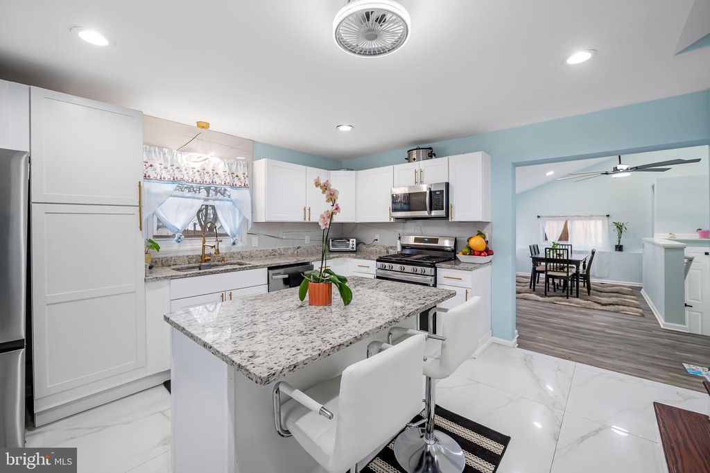 Photo of 3124 Cresson Avenue, BALTIMORE, MD 21244 (MLS # MDBC2147722)