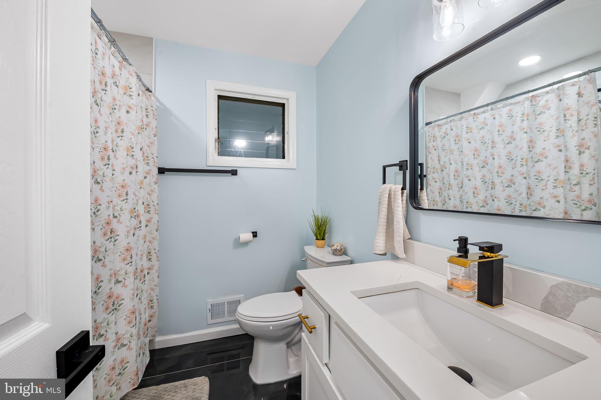 WINDSOR MILL - Residential