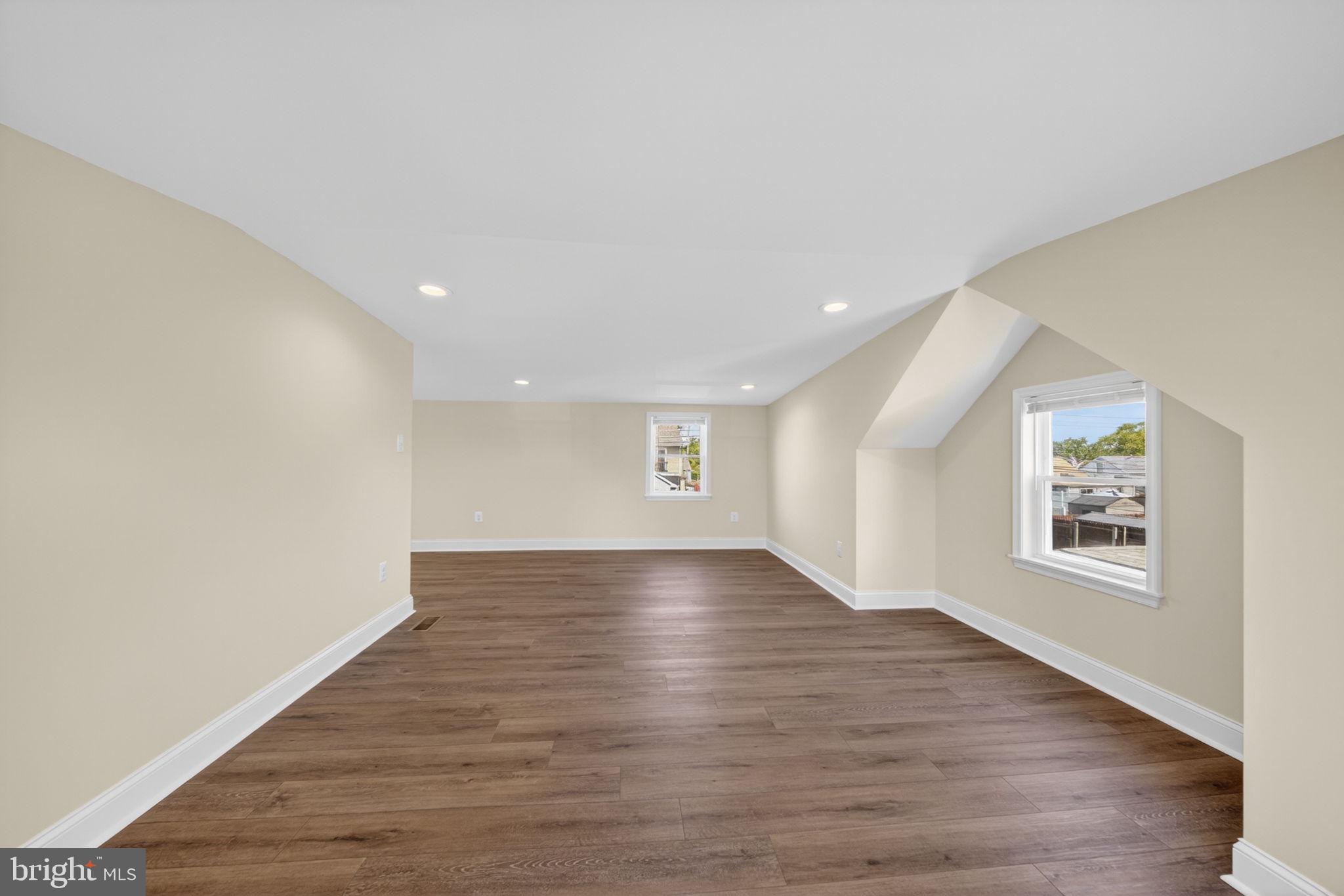 DUNDALK - Residential