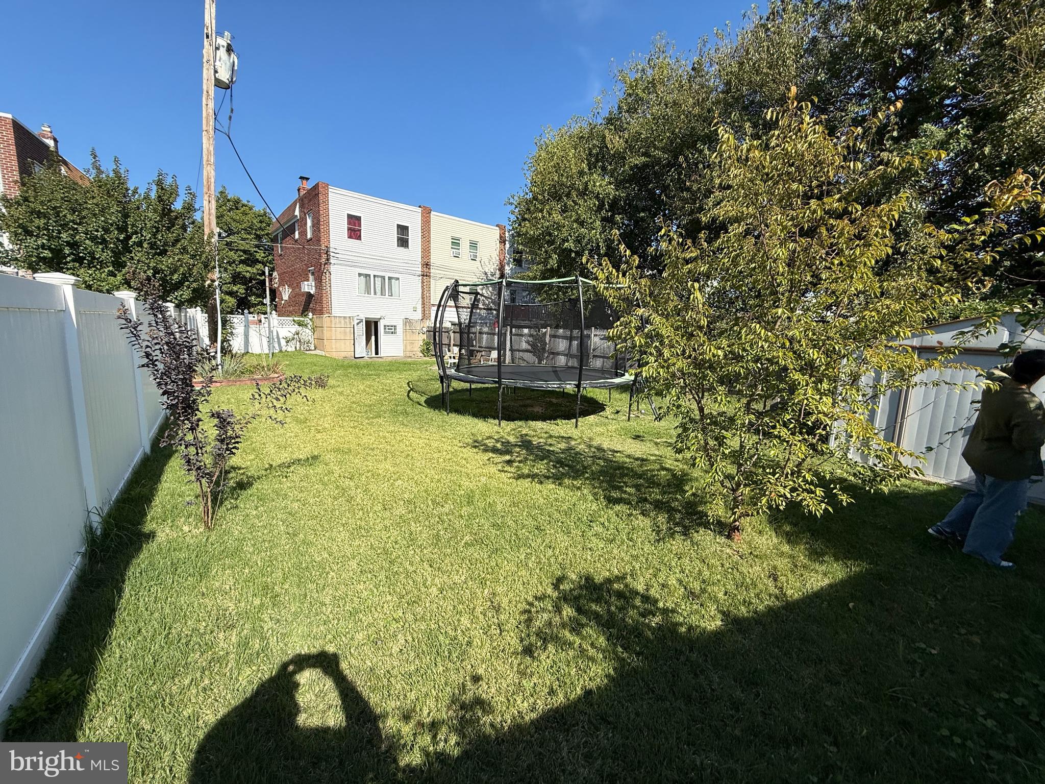 PARKWOOD - Residential Lease