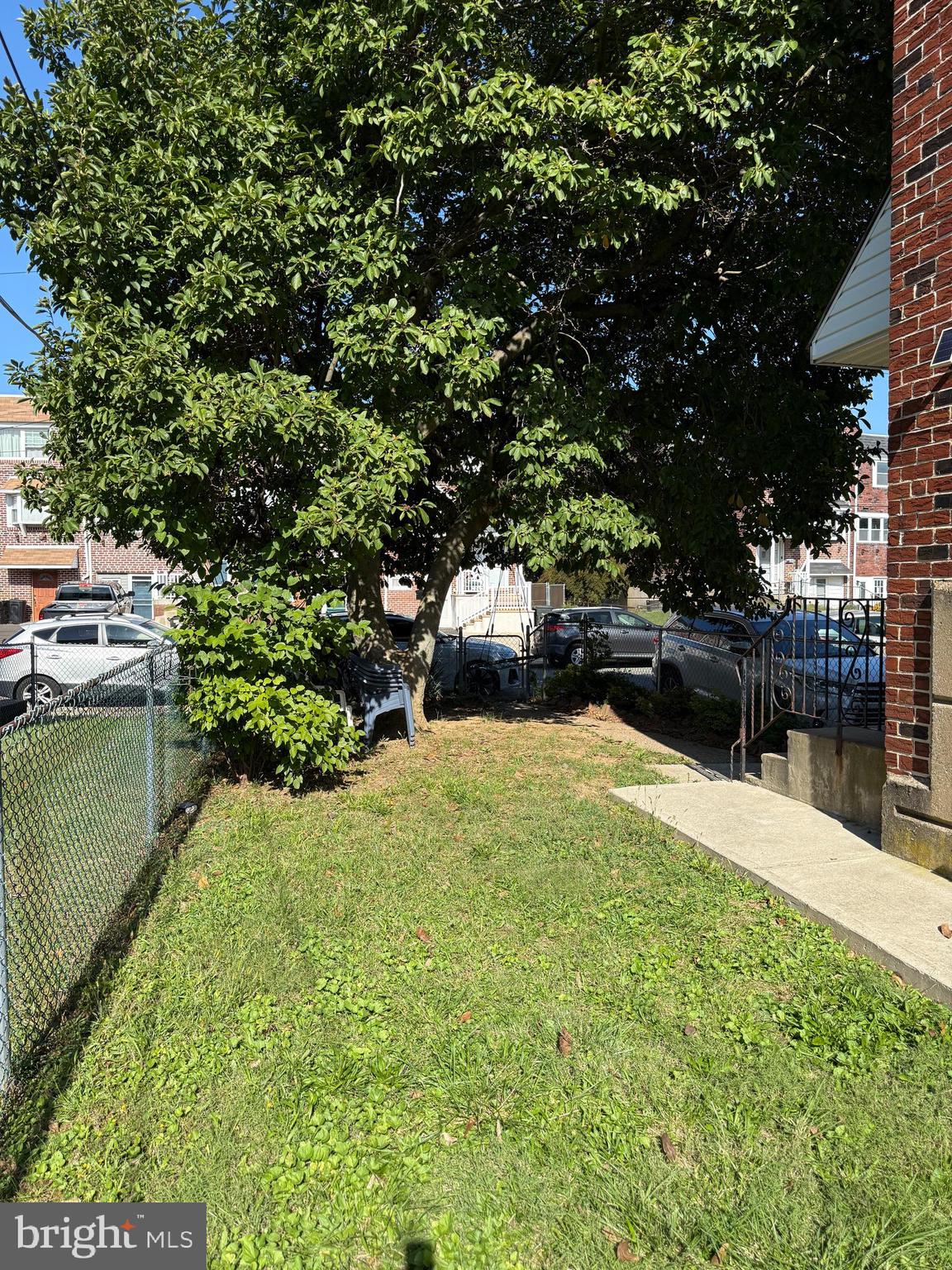 PARKWOOD - Residential Lease