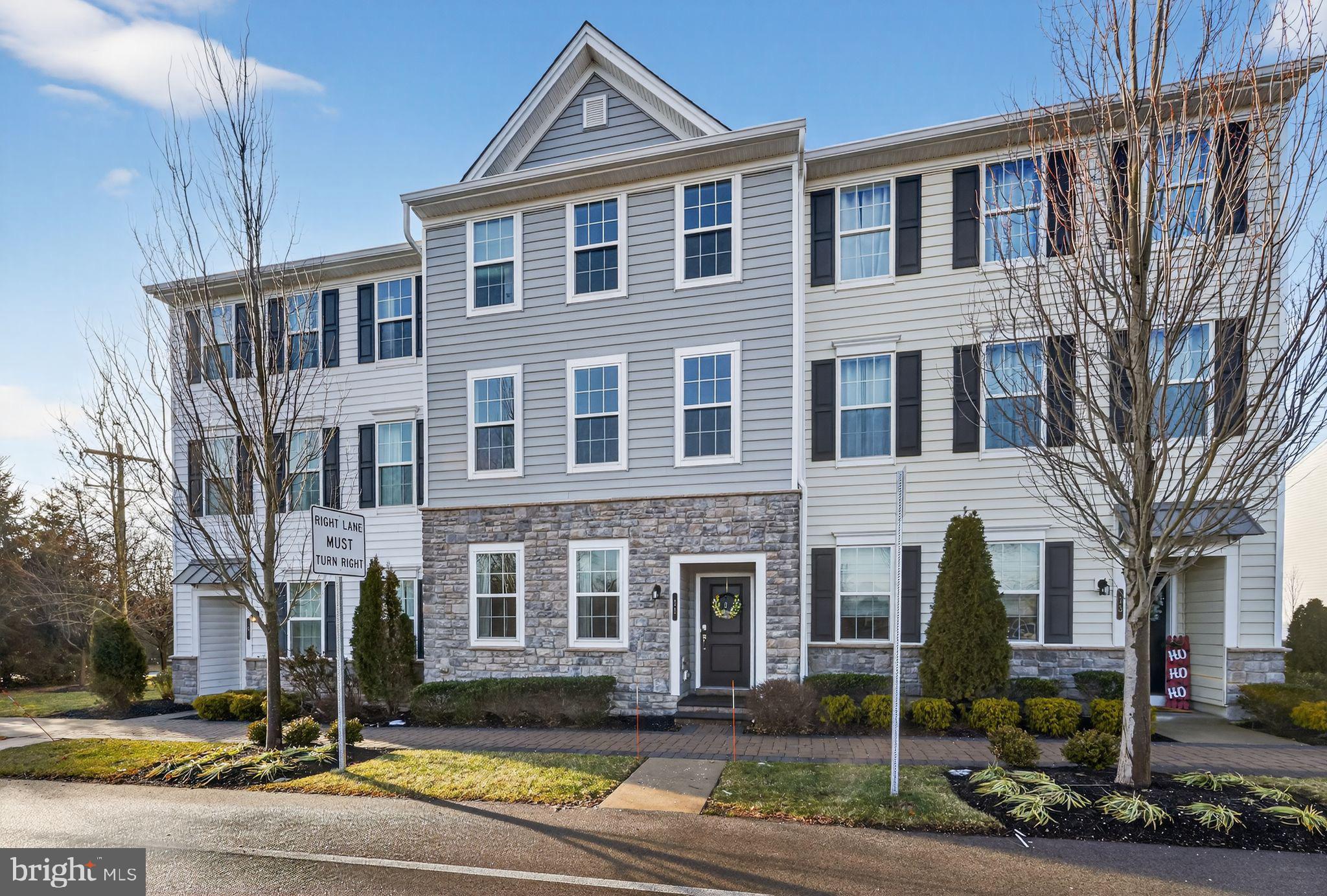 HATBORO STATION - Residential