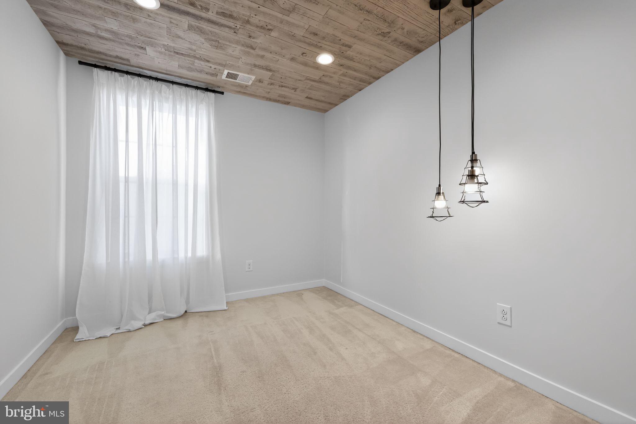 HATBORO STATION - Residential