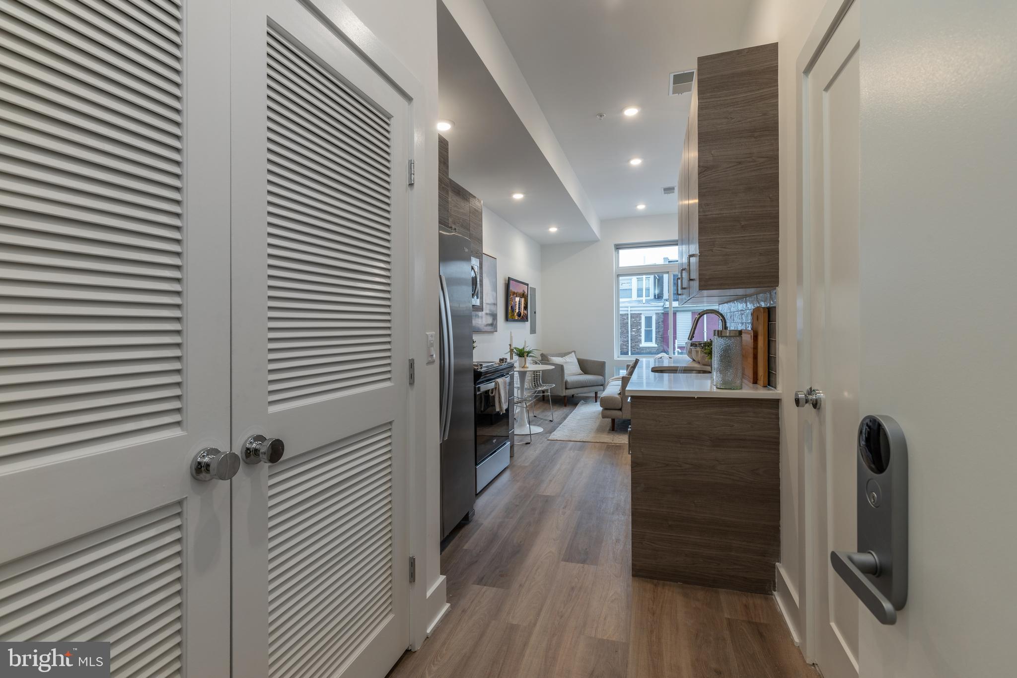 5545 PULASKI AVENUE 309