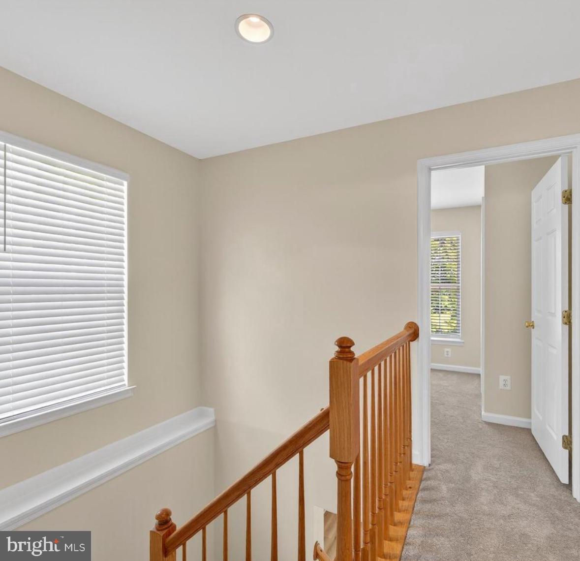 LAKELAND PLACE - Residential Lease