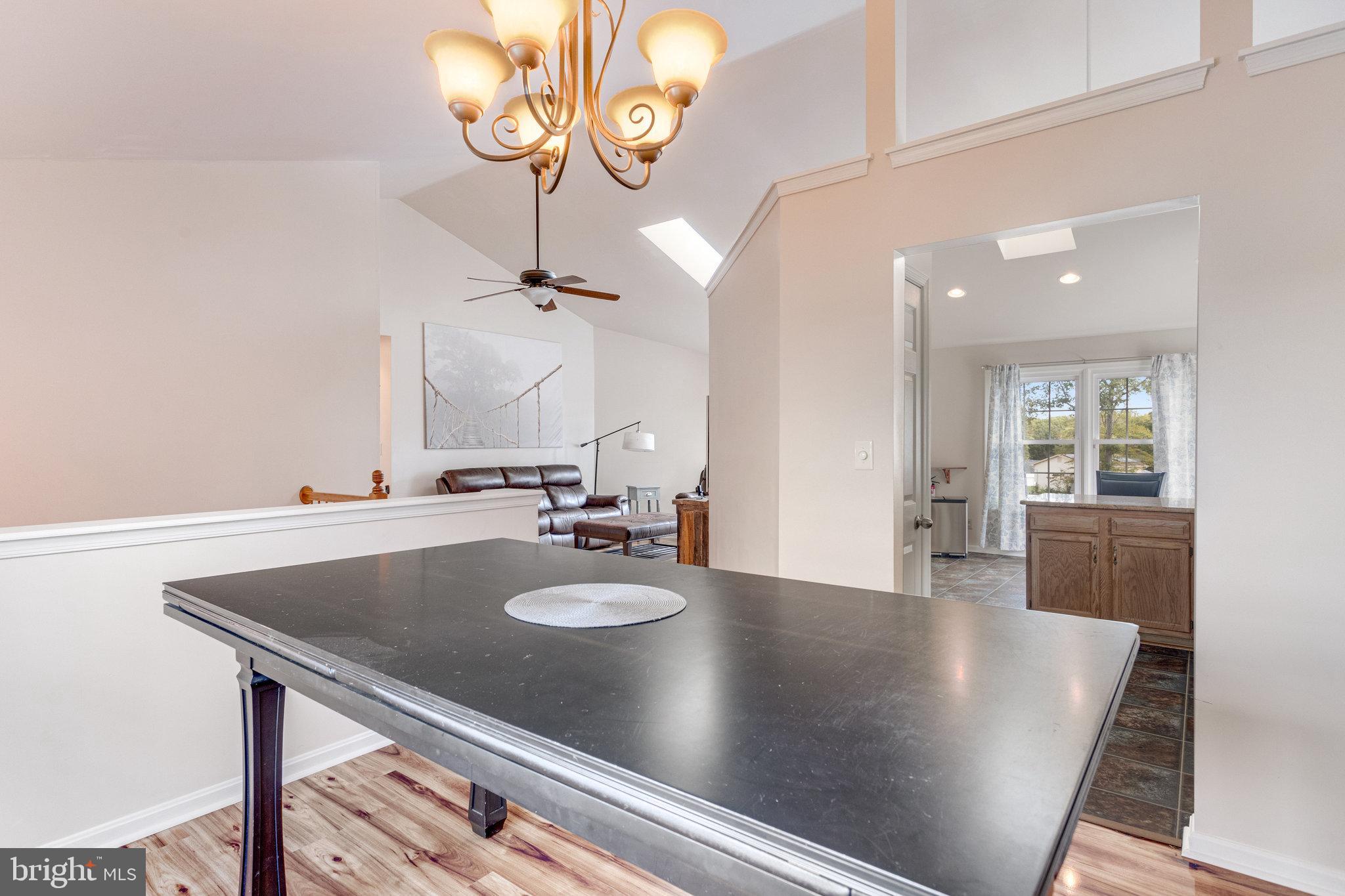 MAPLE GROVE - Residential