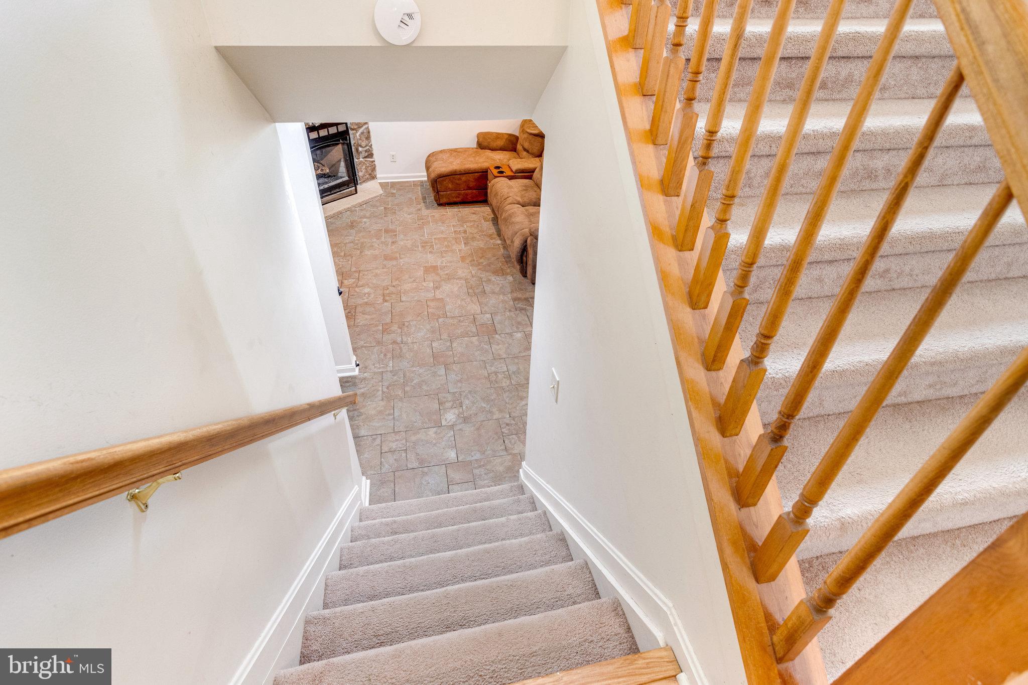 MAPLE GROVE - Residential